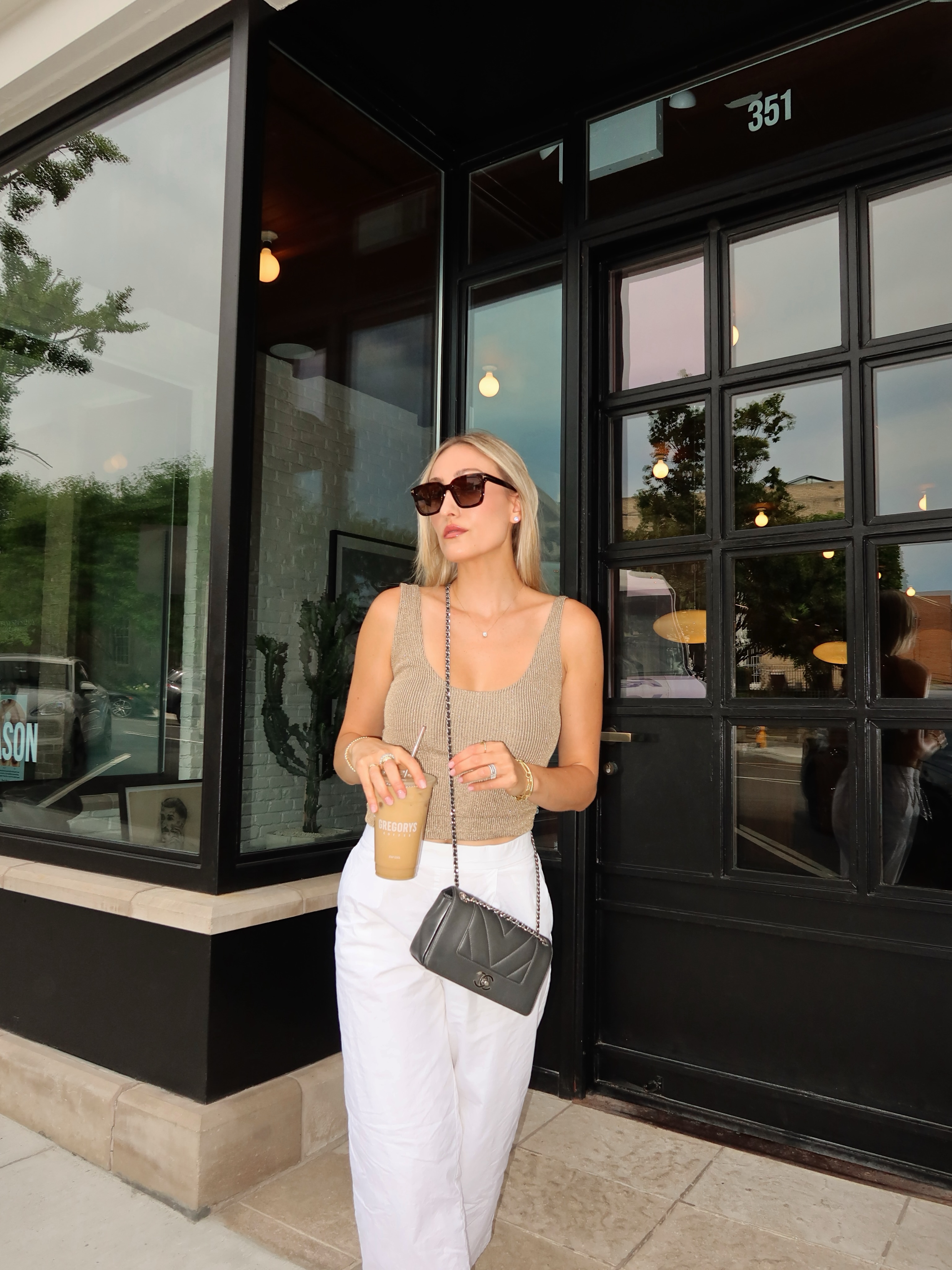 The finishing piece.
This Chanel from @vivrelle has quietly become one of my favorite summer companions.
Use ASHLEYCANNON for 50% off your first two months. Link in bio.