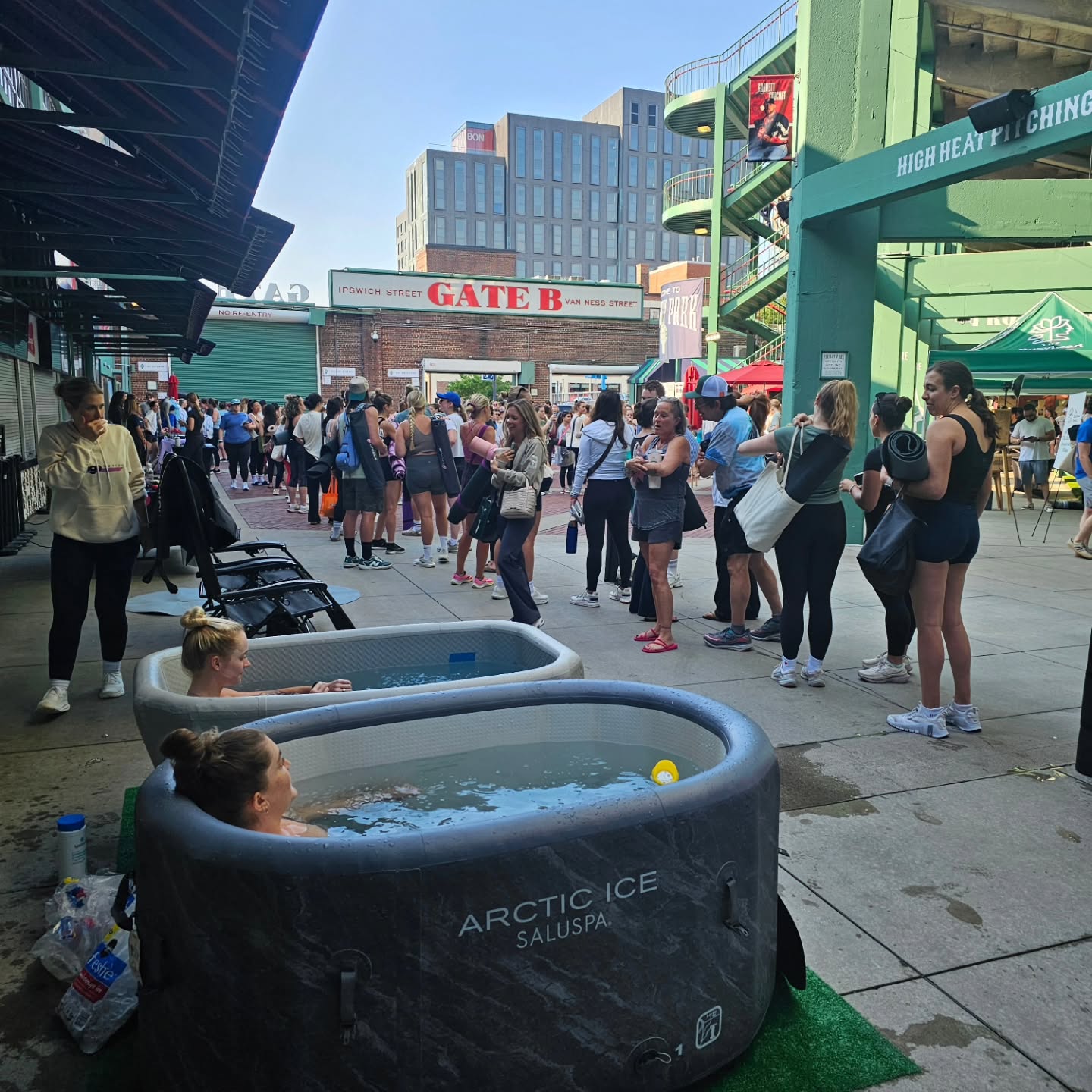 How many people can say they have done a cold plunge @fenwaypark ?
Thanks to @thebusyheadproject @noahkahanmusic and @the_handle_bar for throwing down an amazing event this morning for a great cause.
This early morning wellness crew crushed it today! 💪 👏 ❤️