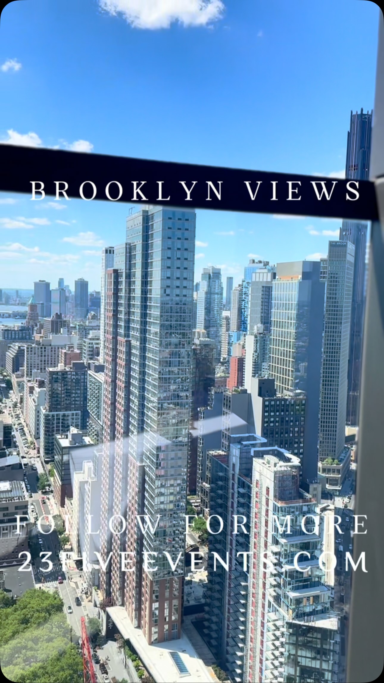 Still feeling those Brooklyn vibes after Jay-Z’s epic NYC run 🗽🎶✨
So we’re taking it back to this beautiful Brooklyn view… where books became floral arrangements, the skyline became the backdrop, and every detail had its own little moment. 📖🌸🤍
📍 Brooklyn, NY
🌸 Florals + Event Design by 23five Events
#BrooklynEvents #BrooklynBabyShower #NYCEventDesign #FloralDesign #BrooklynVibes