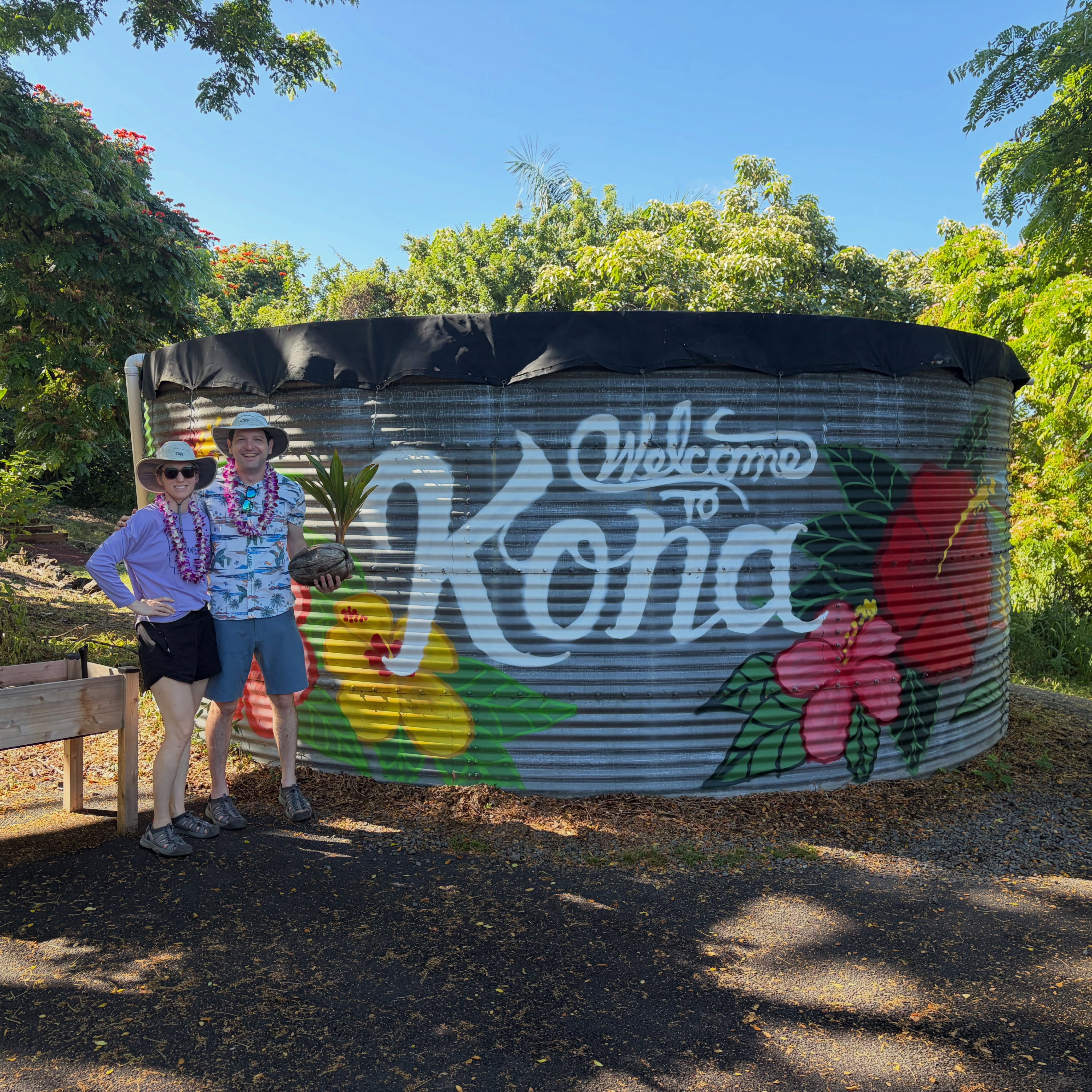 Enjoying an amazing morning drinking 100% Kona coffee at @risingkonacoffeefarmtours