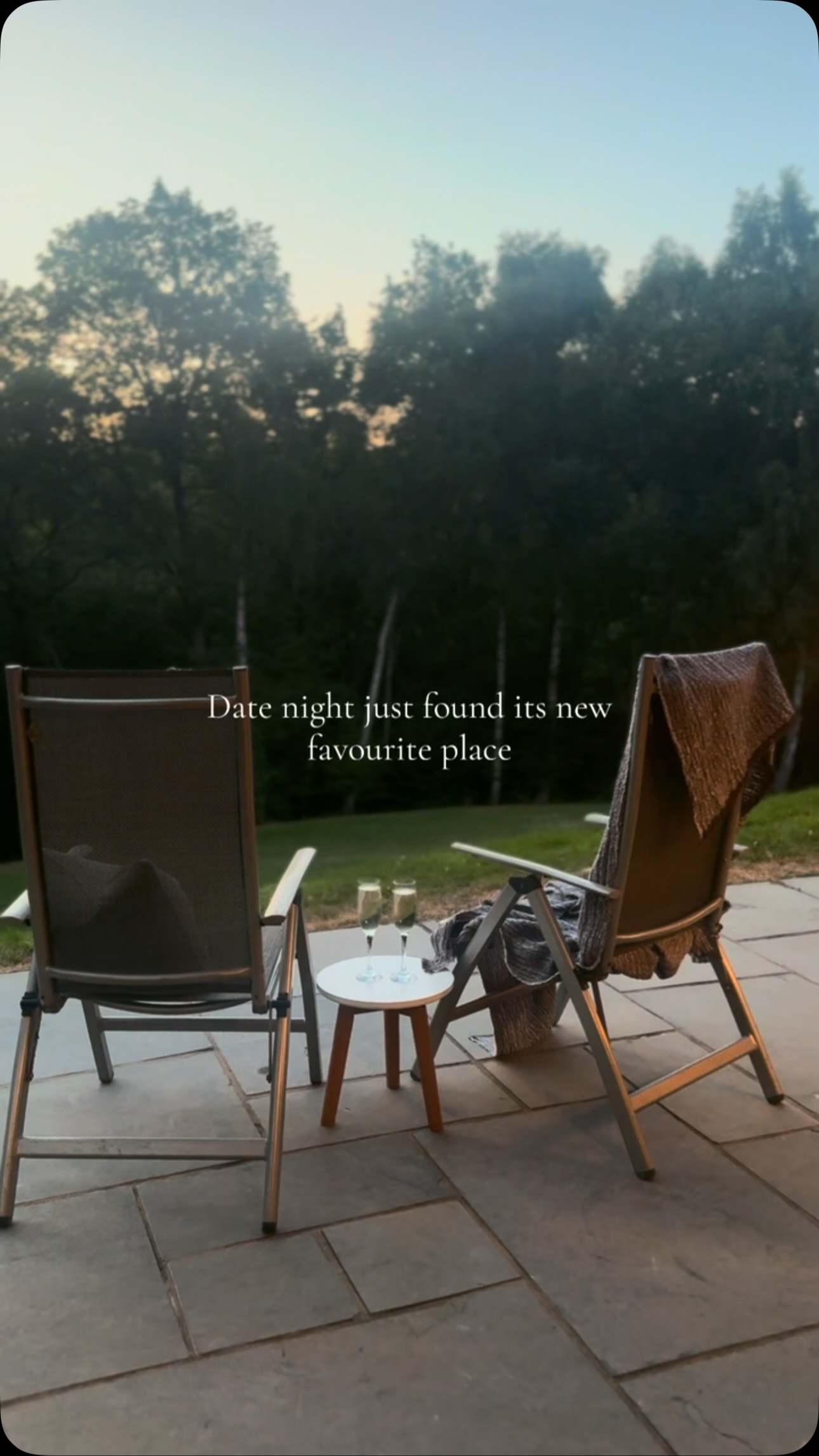 There’s something special about summer nights at Nant-Y-Coed Lodges. ♥️
Autumn/Winter stays are quickly getting booked up and our 2027 calendar is up so book ahead to avoid disappointment.
#lodgeswithhottubs #romanticevening #couplesretreat #midwales #lodgeholidays