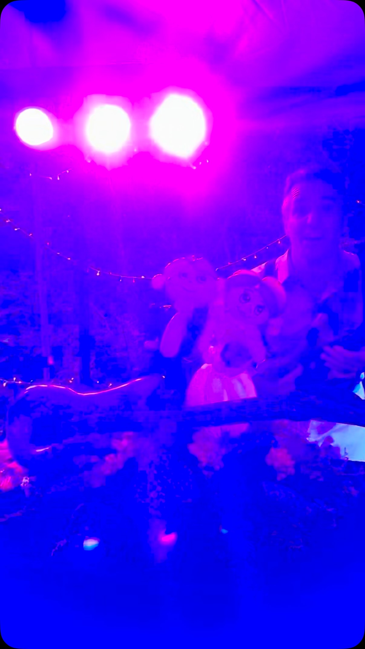 Andrea & Jonathan’s Wedding ROCKED!!