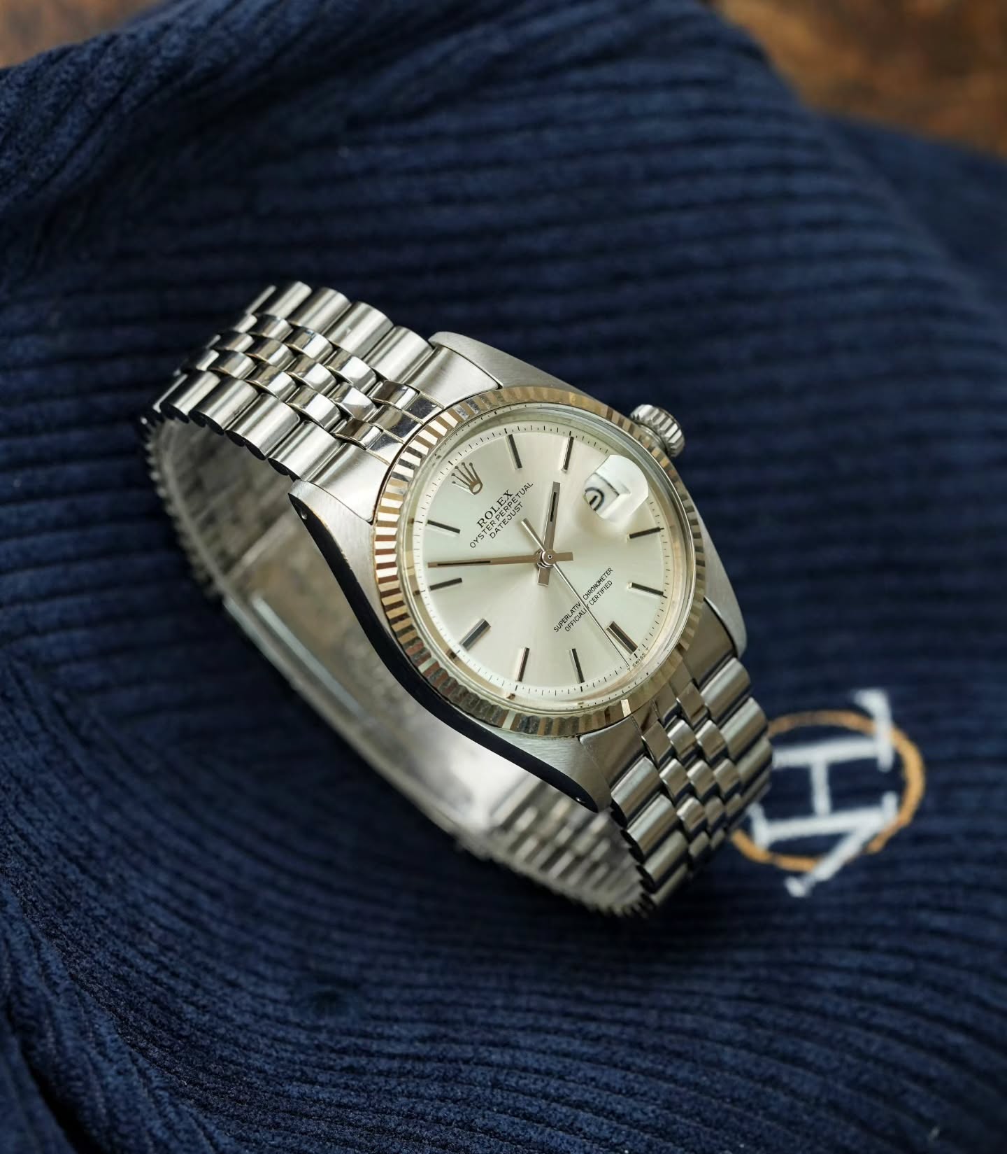 Already sold, but the condition of this Rolex Datejust 36 is just insane.
⌚️ Ref 1601
⌚️ Year: 1973
⌚️ Watch only
⌚️ Almost NOS
#Rolex #Datejust #watch #vintage