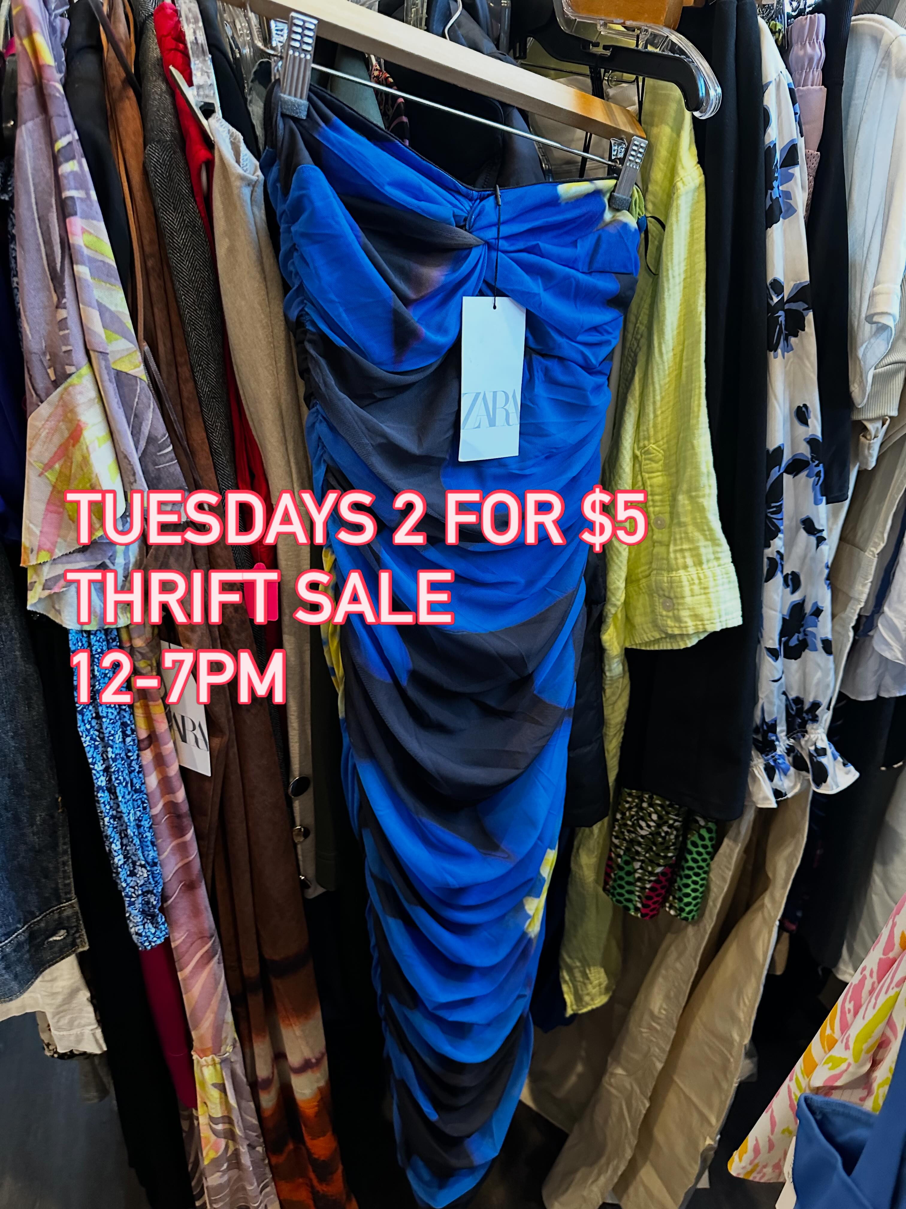Baby… who said you have to spend a fortune to look fabulous? 💸
With prices going up on just about everything, the smart shoppers already know where to go… Fia’s Fabulous Finds!
🔥 Every Tuesday from 12 PM–7 PM, our fabulous back room is packed with bargains where EVERYTHING is just 2 for $5 or $3 each!
And trust me… this isn’t picked-over stuff. We add new inventory every single day!
👗 This week’s fabulous finds include:
✨ New-with-tags Zara dresses
🐾 Pet supplies
🧳 Conair travel cosmetic bags
🍂 Lightweight sweaters, cardigans & blazers
👖 Denim jeans
👔 Plus-size men’s clothing
👕 Lucky Brand & J.Crew tees
🏡 HomeGoods
💄 Beauty products
🕰️ Vintage treasures
…and so much more!
Why pay department store prices when you can look just as fabulous for a fraction of the cost?
Being fashionable isn’t about spending more—it’s about shopping smarter. Your wallet will thank you, and nobody has to know what you paid. 😉
📍 Fia’s Fabulous Finds
843 Upshur St. NW, Washington, DC
🛍️ Every Tuesday | 12 PM–7 PM
Just ask to be directed to our fabulous back room… because the best deals are hiding back there, and the smartest shoppers know exactly where to find them.
Don’t let inflation steal your style. Shop smart. Shop Fia’s.
