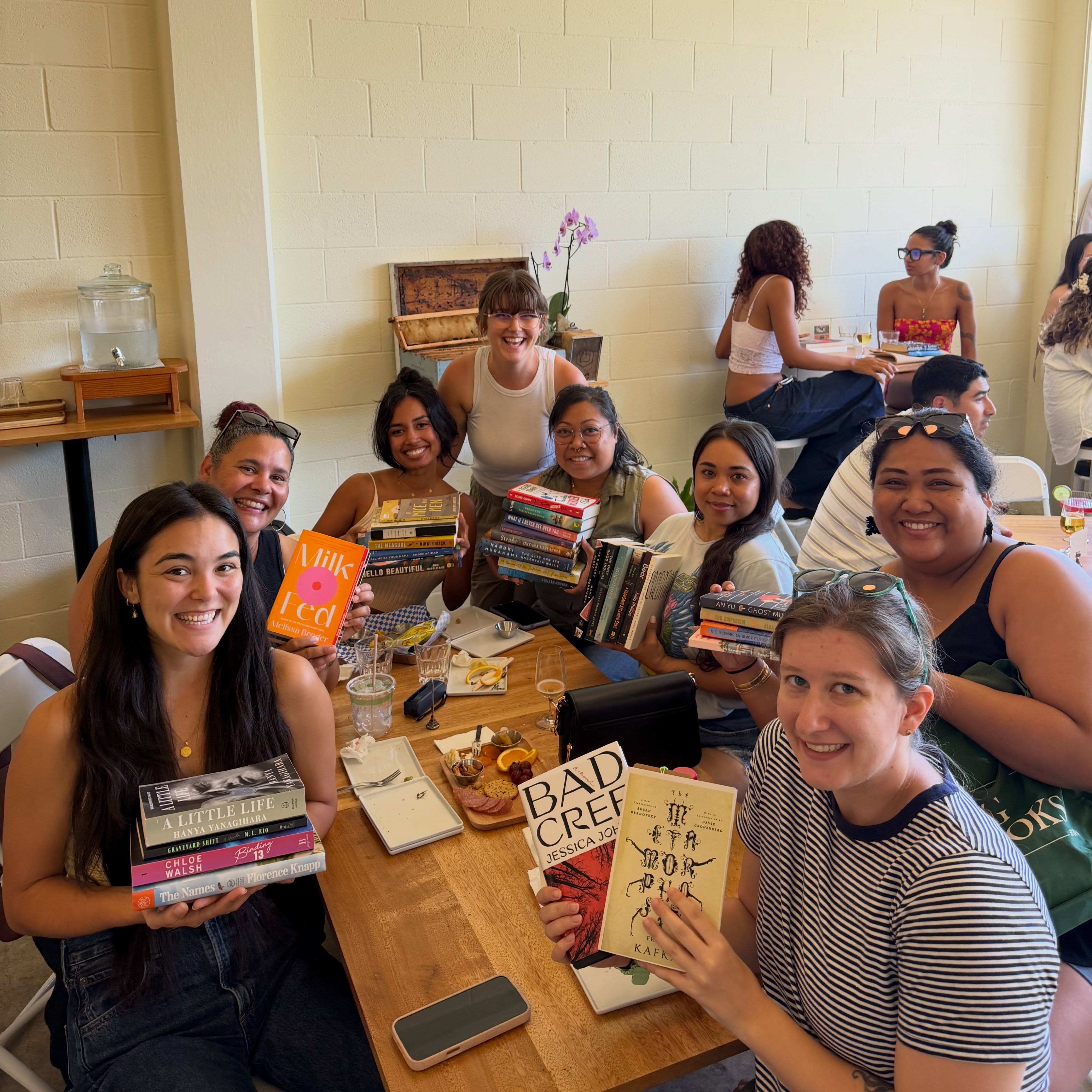 Thank you to everyone who joined us for our first Book Swap in partnership with @unhingedlit.bookclub !
Education is a founding principal of ours at Manoa H&M! We love having a space that can foster learning and growth.
Come stop by, have a drink and enjoy the next chapter of your current favorite book!
Who’s your reading buddy? Tag them below!
Look at all these books! Everyone really came stacked and ready to swap!
Tinned fish will keep you nice and full during a riveting mystery!
All the books that didn’t find homes were either donated to the Kaimuki Library or kept here in store for our free library!
Some people even found gifts for loved ones!