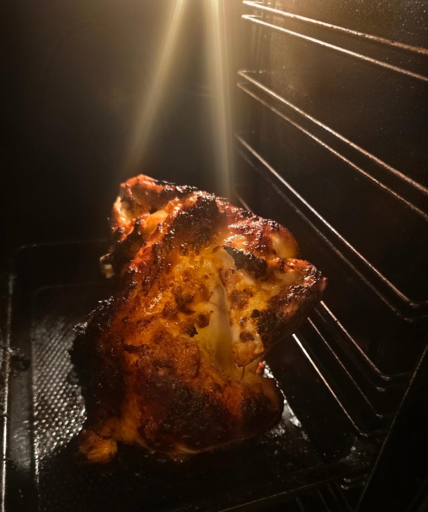 It's been a bit of a week, and sometimes what the end of a certain type of a week needs is a beer butt chicken... Slow roasted, soft, tender chicken, marinated in salty, lemomy Ponsu, and punchy Miso Paste, Garlic, Ginger & Hpt Honey, sat on a can of Japanese lager infused with Ponsu, Garlic & Ginger ... And suddenly the week feels just a little bit better 🩷
