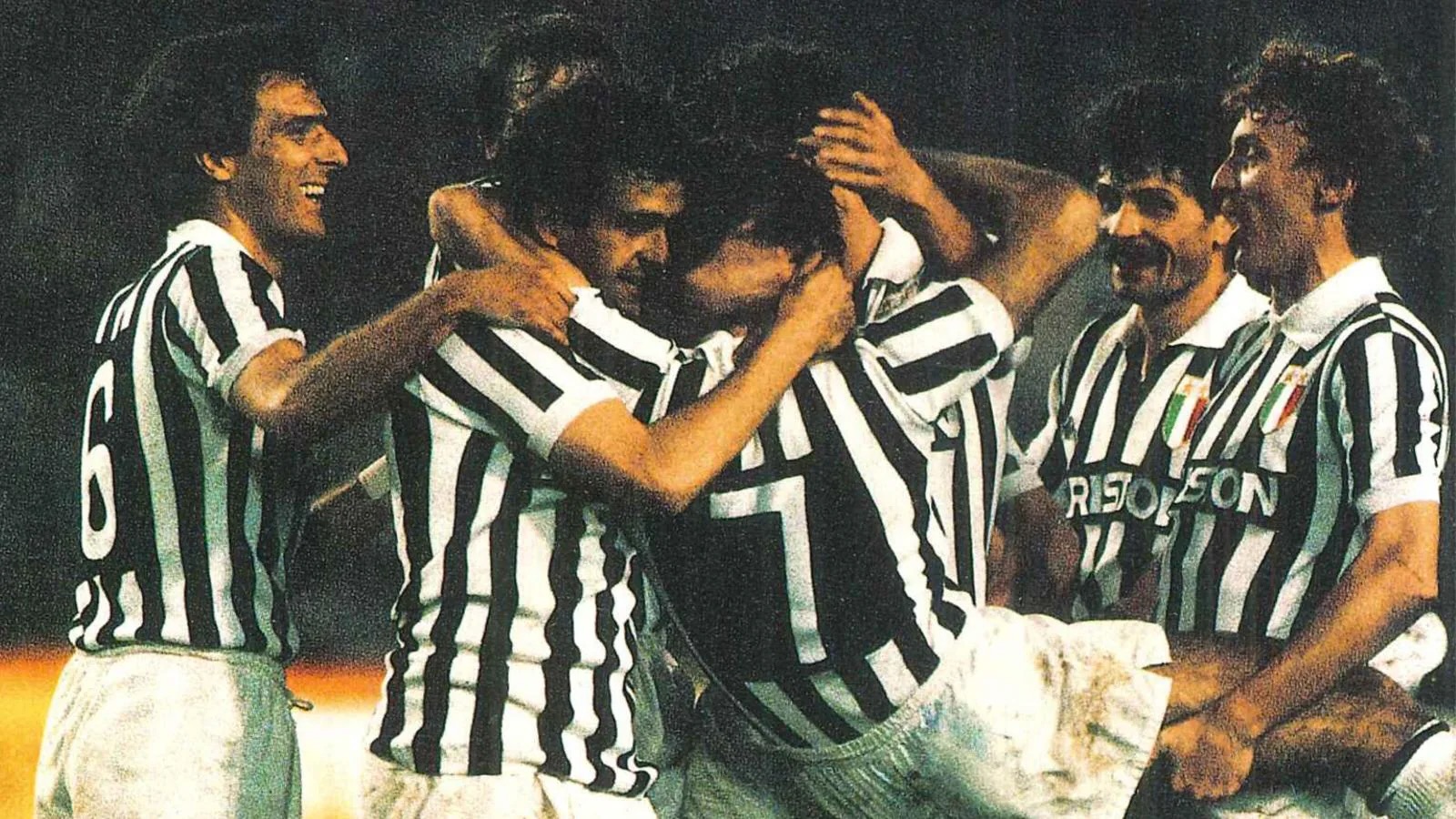 📺 Domani in prima serata alle 21 su Rai 2, arriva Juventus. Primo amore. ⚪⚫Un viaggio nel....