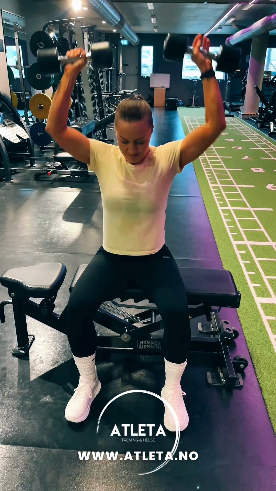 Atleta treningssenter ønsker å være et så hygienisk, trivelig og ryddig treningssenter som mulig, og forventer at alle som trener hos oss også er med og bidrar til dette😉
Velkommen til et trivelig treningsmiljø på Atleta treningssenter!😀
•
•
•
--------------
#atletatreningoghelse #surnadal #nordmøre #rindal #folkehelse #gymhumor #gymhumour #gymetiquette #gymrules