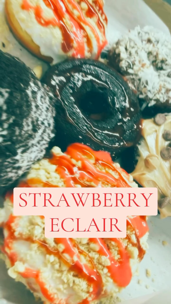 AUGUST FEATURE FLAVOR: STRAWBERRY ECLAIR #glutenfree #donuts #womanownedbusiness #bagels #alwaysbaked