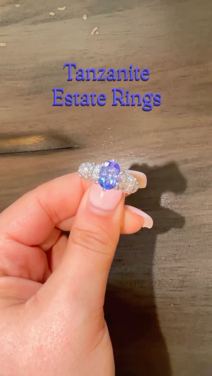 Fun fact: Tanzanite is only found in one place on earth. Near the base of Mount Kilimanjaro, in northern Tanzania. πππ
#clevelandjewelry #rockyriveroh #westcleveland #tanzanitejewelry #estategems