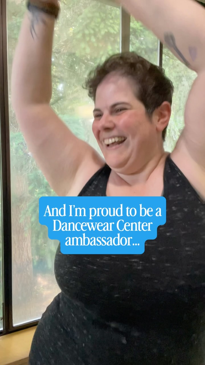 Hi… I’m Santina 👋🏻
Dance Marketer. Educator. Dancer. Choreographer. Stage Manager. And someone who has spent years building inclusive spaces in this industry, one studio, one class, one community at a time.
I believe dance belongs to every body. Every style. Every stage of life.
And I’m so excited to be joining the Dancewear Center ambassador family because that belief? They share it too 🖤
Stay tuned for more from me and @dancewear.center … this is just the beginning!