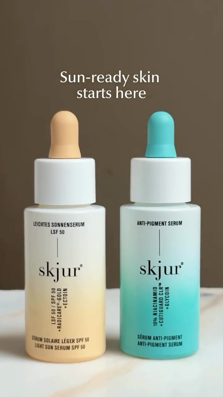 One protects. One perfects.
☀️ LSF 50 am Tag.
🌙 10 % Niacinamid am Abend.
Das Anti Pigment Duo für eine ebenmäßigere und geschützte Haut. Simple und effektiv für deine Sommer skincare Routine.
Jetzt auf skjur.shop.
#skincare #niacinamideserum #lsf50 #sfp50