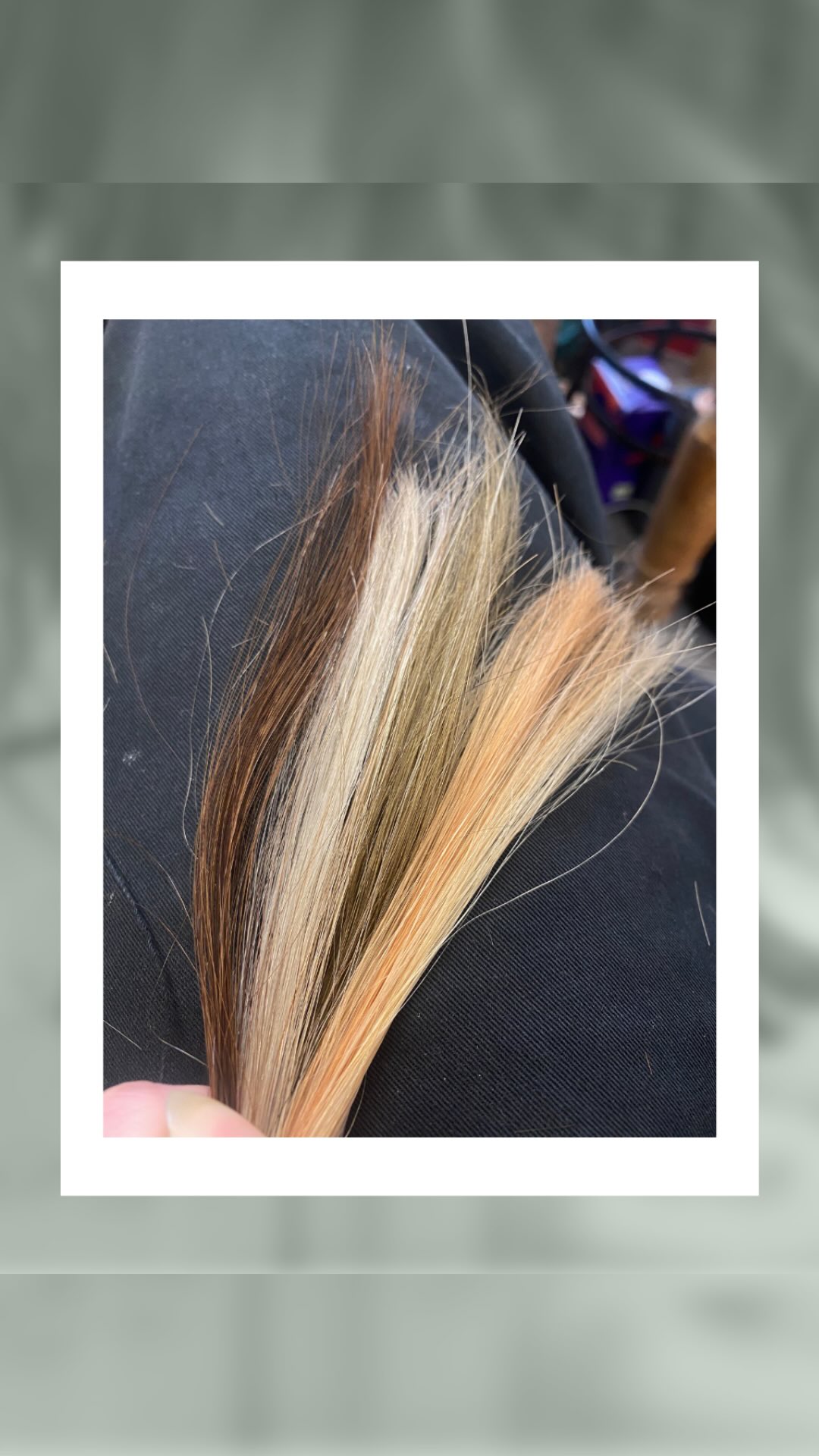 Blending beautiful hair to create wefts for a bespoke (and brilliant) project for our client. More soon….
#bespokewigs #wigslondon #wigmakerslondon #wigs