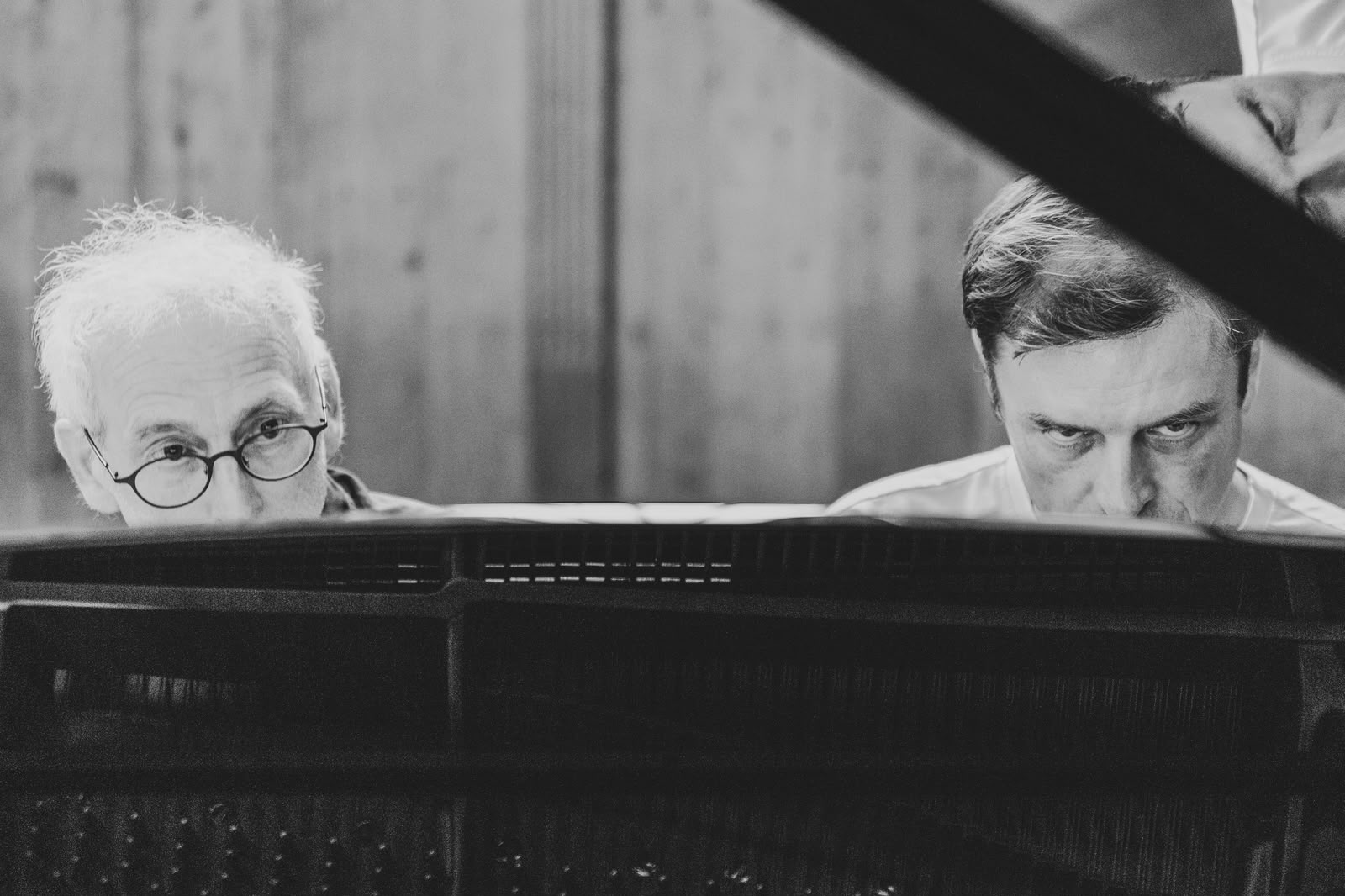 At some concerts everything seems to come together. Playing my favorite composer with the most sensitive partner on a beautiful piano in my second home - and this being recorded 📸 by a great photographer.