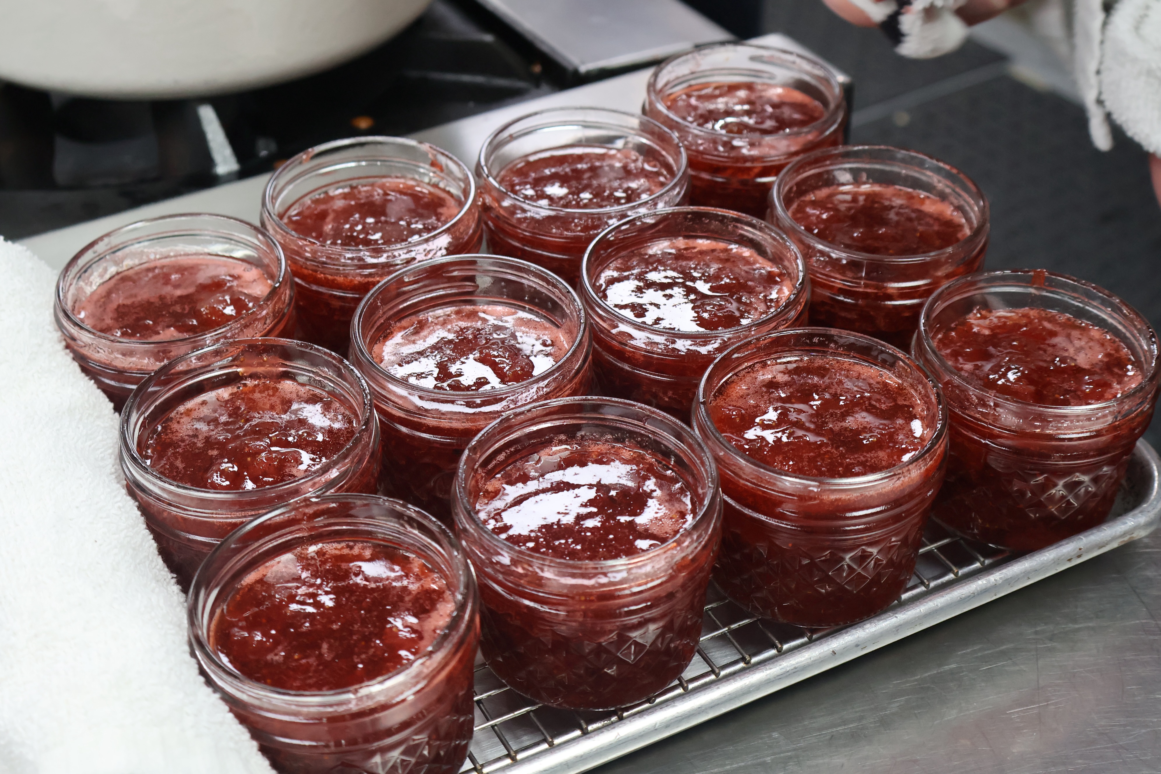 A sweet Saturday awaits 🍓 Join us on Saturday, August 1 at 10 AM for our hands-on Jam Making Workshop and learn how to turn fresh fruit into delicious homemade preserves. Whether you’re a beginner or a seasoned home cook, you’ll leave with new skills and something sweet to take home.