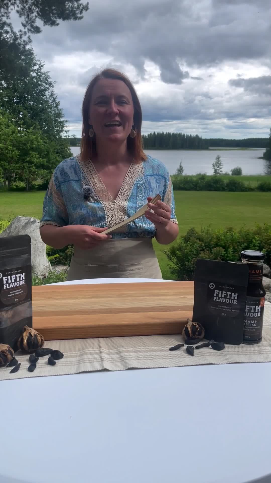 Fifth Flavour tortilla kebabvartaat grillissä!👨🍳 ☀️ 😋
Meidän kotimaisia musta valkosipulituotteita saat tilattua kätevästi verkkokaupastamme!🤩
www.fifthflavour.com