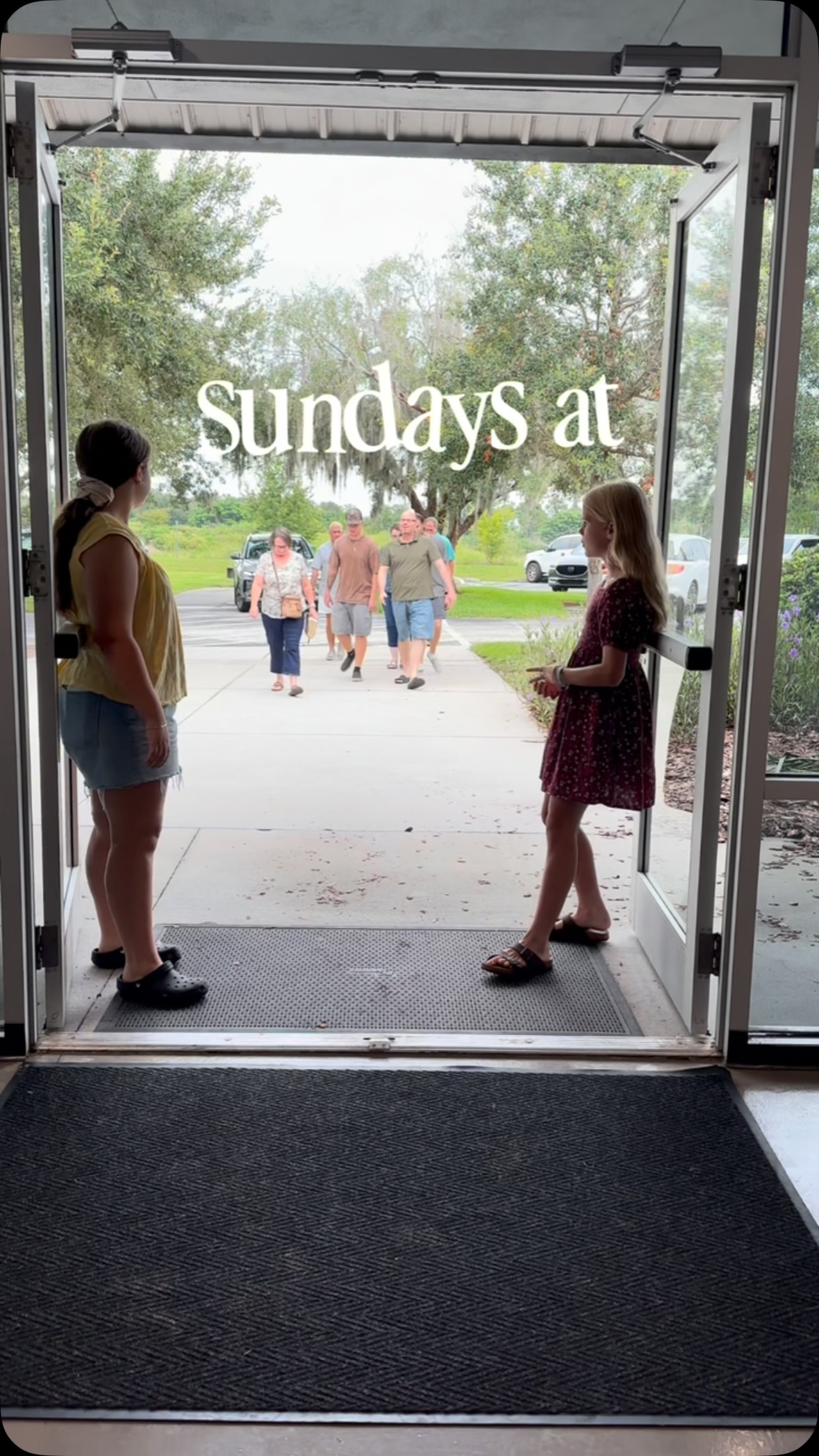 Sundays at Emmaus! 🧡
☀️See you tomorrow as we continue our series on the Epistles of John!
🗓Sundays at 10am
📍Emmaus Church
We can’t wait to worship with you🙌🏽