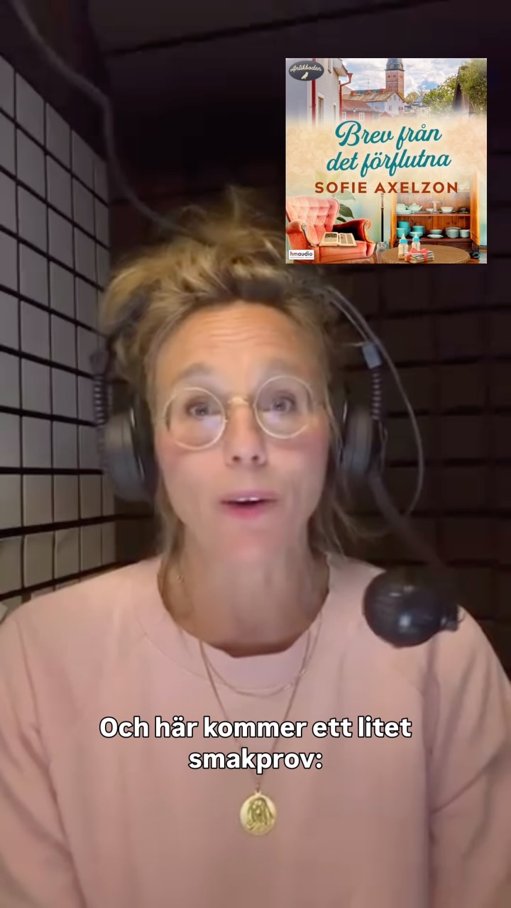 Den 27 augusti släpps ”Brev från det förflutna” som ljud- och e-bok. Ja, även i tryckt form faktiskt.
Här är ett smakprov från när bästa Jessica Pellegrini läser in den. ✨
In och lägg den i din digitala bokhylla nu om du inte redan gjort det! 🎧
Och skulle du ha missat att läsa eller lyssna på första delen i serien om Antikboden Ugglan, ”När drömmarna slår in”, hinner du med det innan. 📚
PS. Det finns fortfarande chans att boka plats på releasen av boken den 25 augusti i Mariefreds mysiga bokhandel. Hör av dig på DM för att anmäla dig. Vi ses!
#Antikbodenugglan #strängnäshistoria #1700-tal #retro #brevfråndetförflutna
