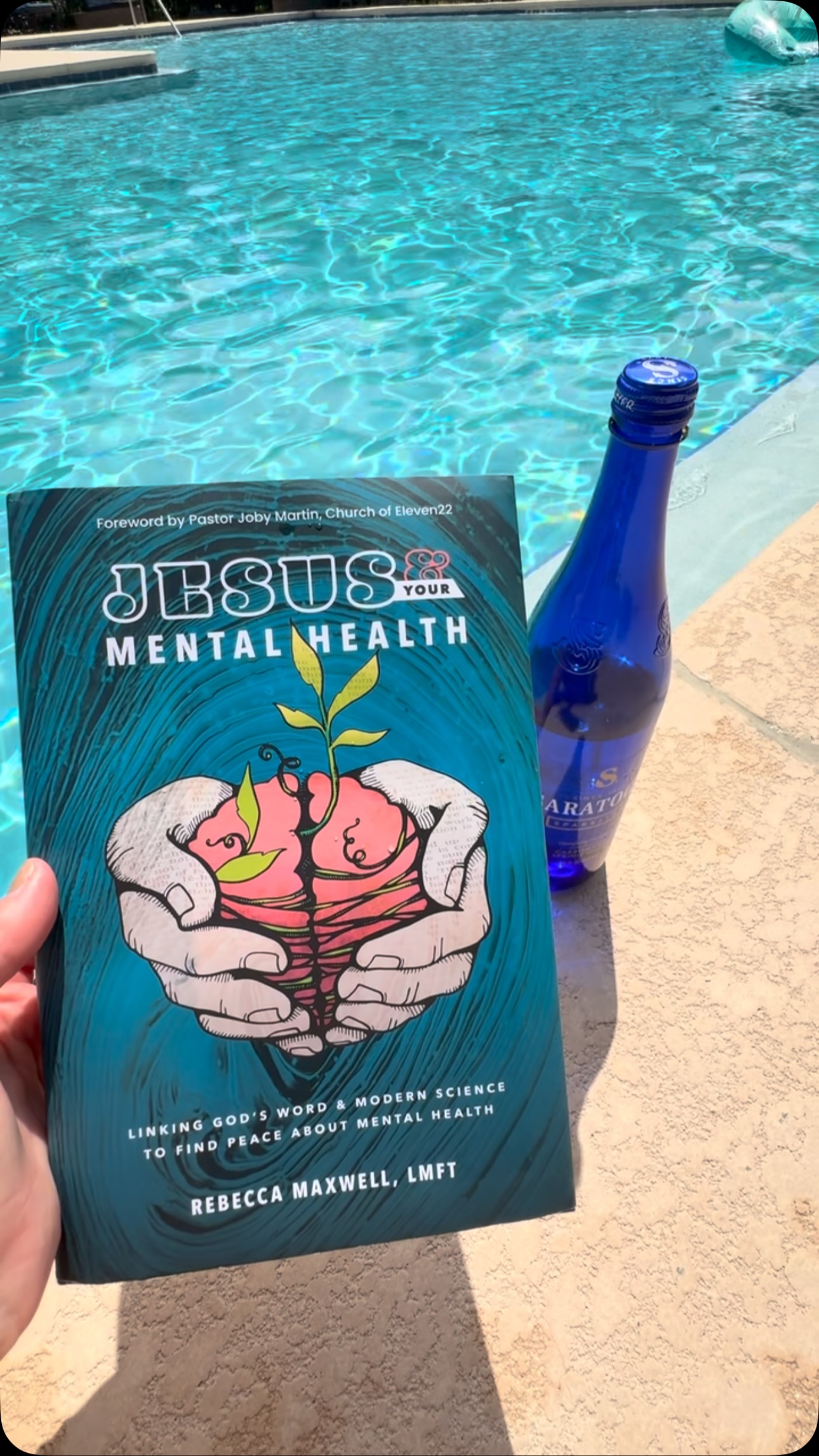 Poolside, sparkling water, and a little soul care. ✨
A reminder: healthy routines don’t have to be complicated!! They just intentional. Start small, stay consistent, and make space for God to care for your heart, soul, mind, and strength. 🤍
What’s one thing that helps you begin your day feeling grounded?
Mine is walking!
#mentalhealth
#mentalhealthmatters
#jesusandyourmentalhealth