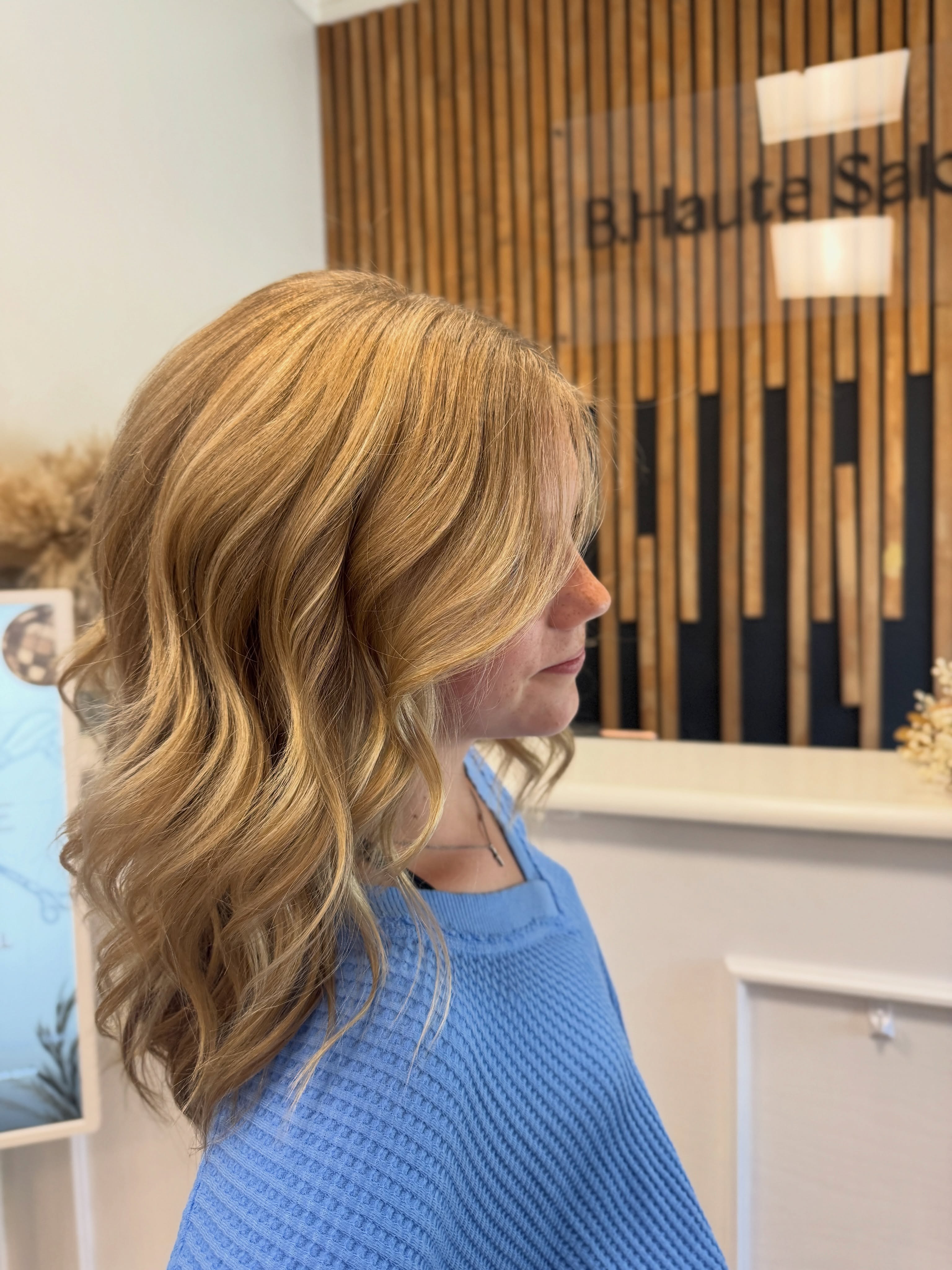 Back to school highlights for this sweet girl!
Hair by Britt
#bhautesalon #livedinhaircolor #colleyvilletx