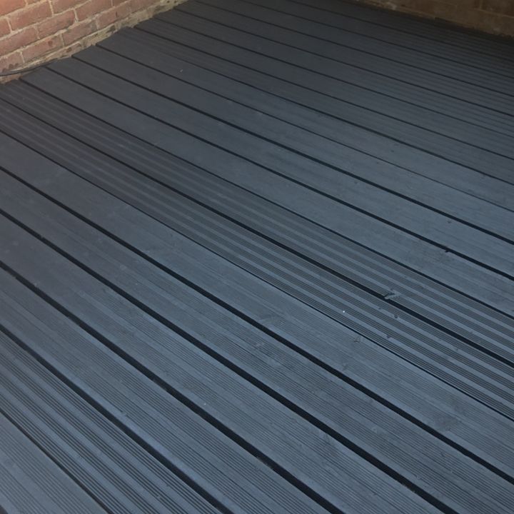Hello all..it was a pleasure working in such beautiful weather on Nikhilas garden..hope you sll enjoy the work carried out by myself,while Boss Baby was away holidaying..😥🤣perfection in our name, Perfection is our aim..# #decorating ##decoratingleighonsea ##decoratingessex ##decoratingrochford #decoratingleighonsea