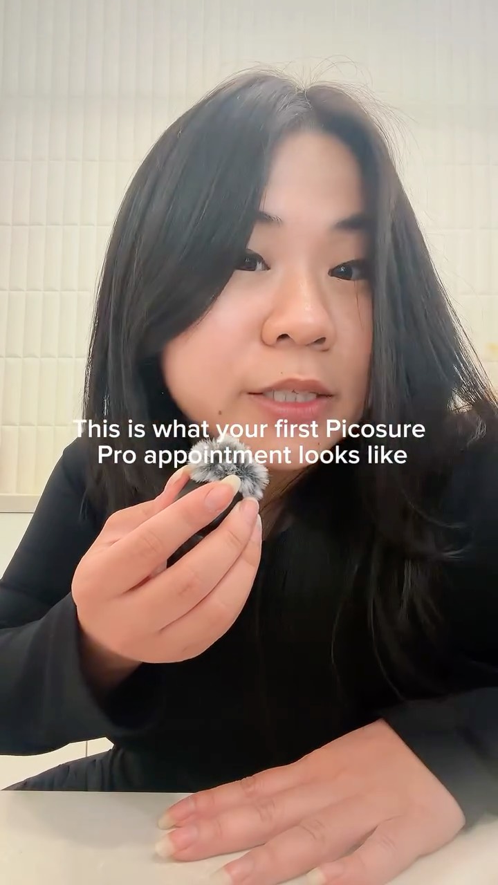 Most pigmentation isn’t what you see. It’s what’s brewing underneath. 👀
Before any PicoSure Pro treatment, we start with an AI skin analysis to see what’s actually happening beneath the surface. That’s what lets us personalize the treatment instead of guessing.
Cleanse, numb, cryotherapy, then PicoSure Pro. Every step has a purpose.
What most people don’t realize? What happens right after a treatment matters just as much as the treatment itself. We use targeted post-care immediately after to calm and support the skin while it’s doing the real work. Skip that step, and you’re leaving results on the table.
The treatment can feel like baby elastic band snaps, but it’s very tolerable and there’s no downtime. You walk out and go about your day. Just come back in 4 to 6 weeks so we can track progress and adjust as needed.
#northyorkskinclinic #picosurepro #torontoskinclinic #hyperpigmentationtreatment #retexturize