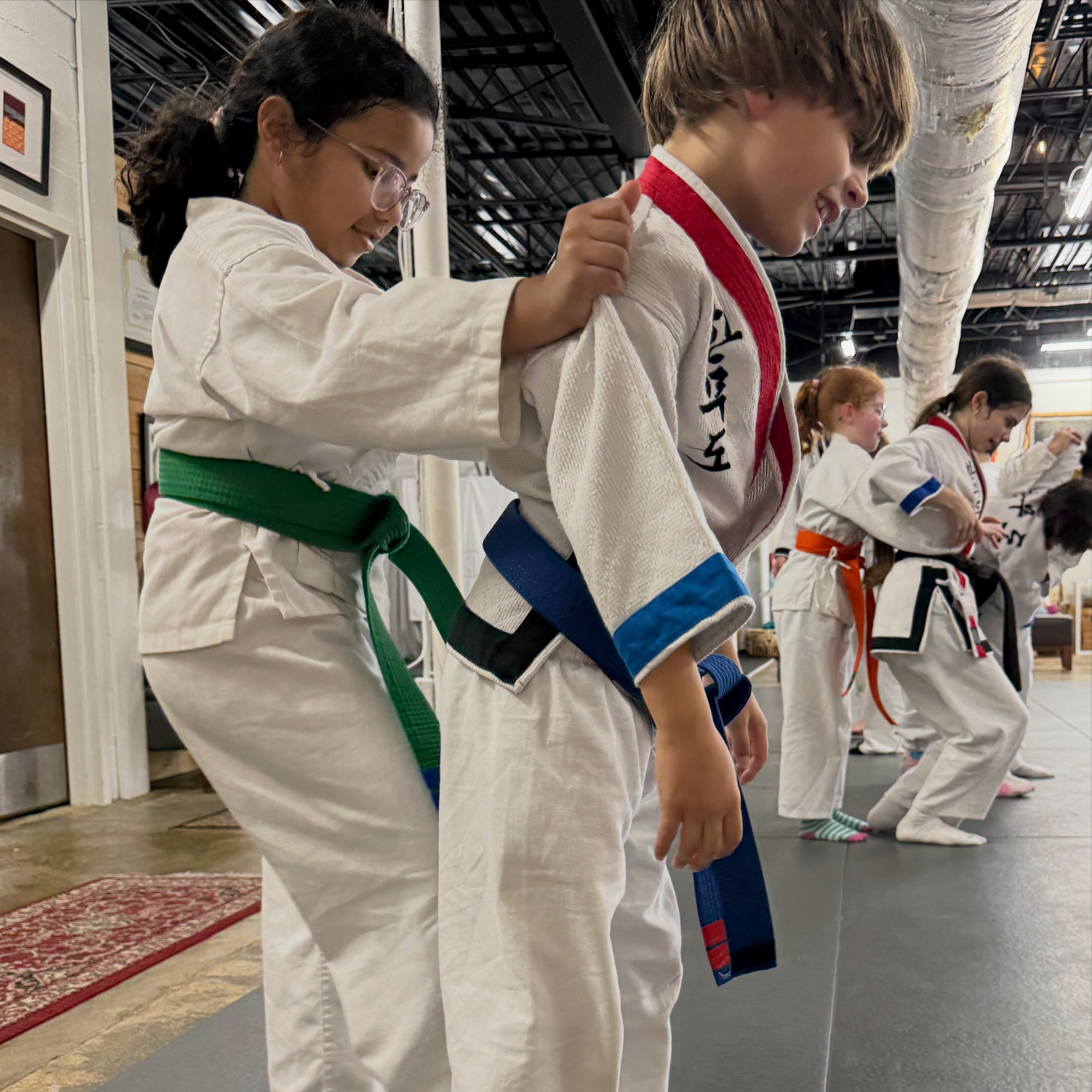 Learning to fall, safely, and get back up again is an important physical lesson but an equally as important philosophy lesson. We will have trial and tribulations but we have to be able to get to the other side. Preferably with a smile on our face. Kids martial arts classes at Harvest teach self defense but also how to be a good person. #hanmudo #harvest #franklintn #kids #leaders