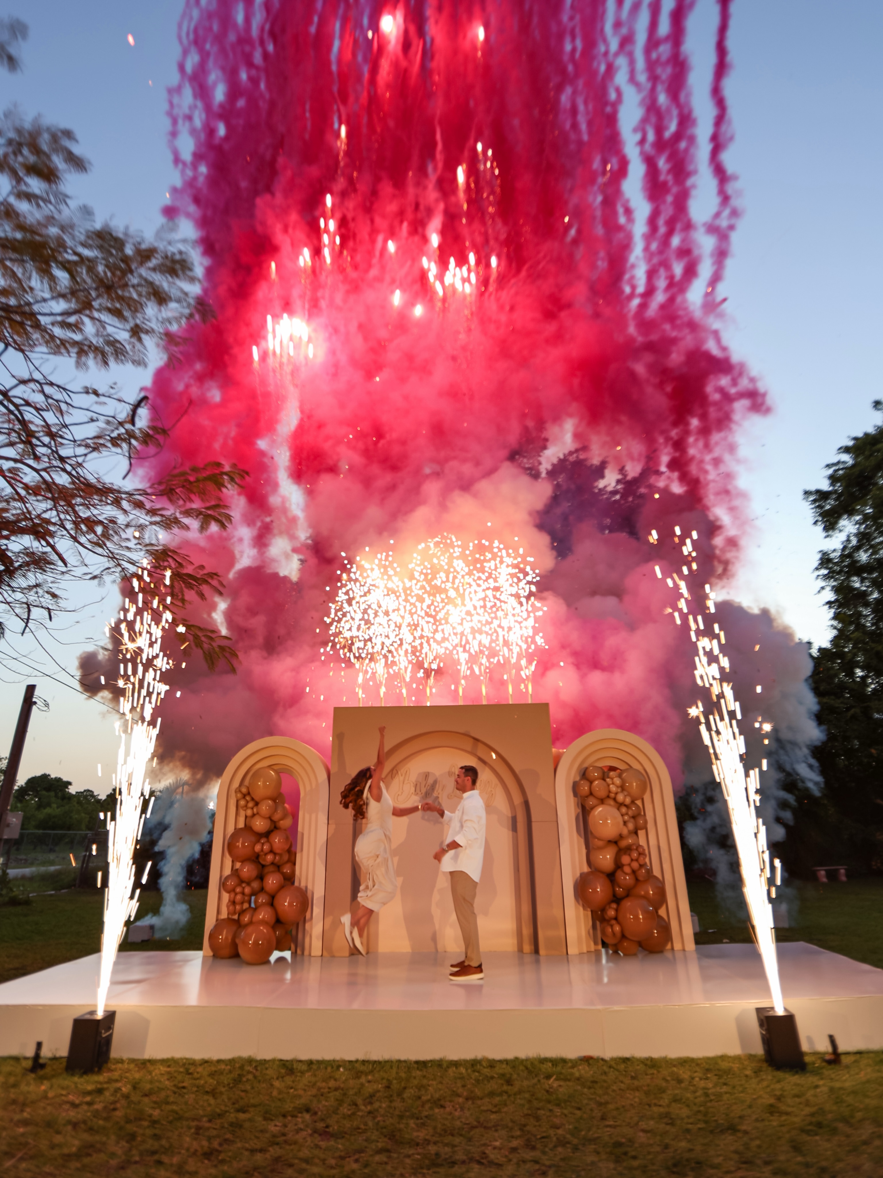 Our photo & video team knows exactly how to capture every beautiful emotion, reaction, and unforgettable moment of your gender reveal.ππ·
The perfect add-on to your event so you can relive the magic again and again. πΉπ
.
.
.
#genderreveal #genderrevealideas #miamigenderreveal #genderrevealphotography #genderrevealmiami