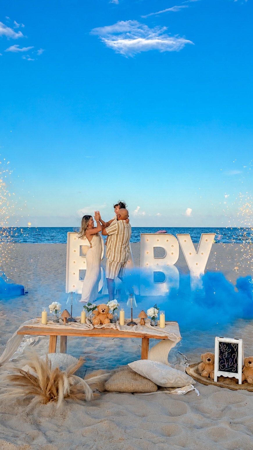A beautiful gender reveal in Miami Beach! π After welcoming a sweet baby girl, this beautiful family is now expecting a baby boy to bring even more love and joy into their lives.ποΈπ
.
.
.
#genderreveal #genderrevealmiami #beachgenderreveal #genderrevealbeach #genderrevealideas