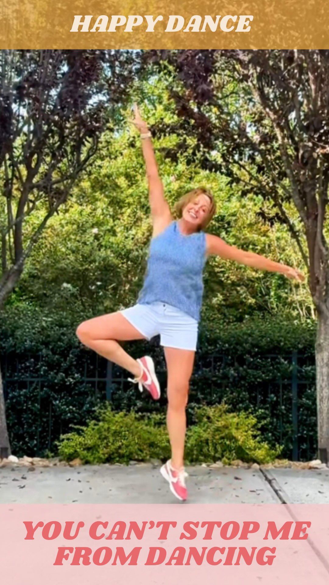 I love recreating dances, and this one from ‘Hairspray’ is one of my favorites! I learned it from the movie. Do you recognize it? 😃
How fun would it have been to perform in that show? Do you think they’d take a 53-year-old? It’s never too late! 😉
DC: @adamshankman
#WomenOver50 #Dance #DanceChallenge #HairsprayMusical #Midlife Over50andFabulous