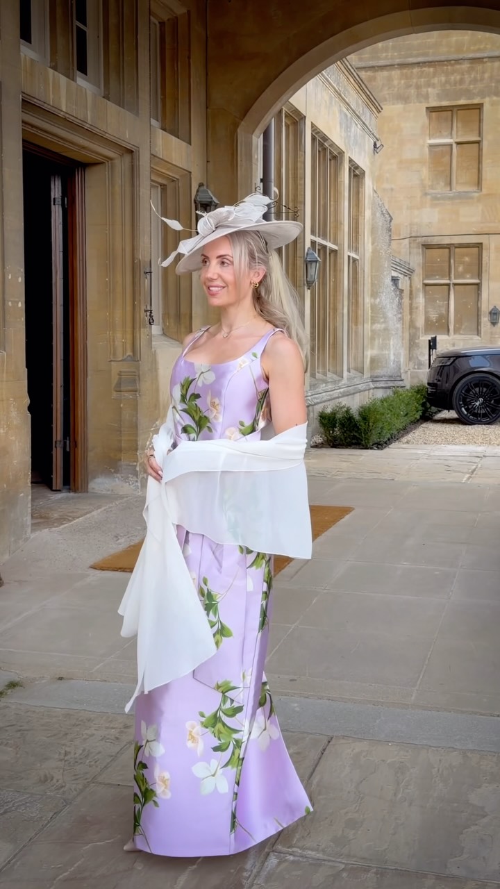 If you’re new here, join my channel for beautiful locations and outfits just as stunning to match 🤍
#elegantliving #elegantlifestyle #classyandfashionable #classystyle #champagne