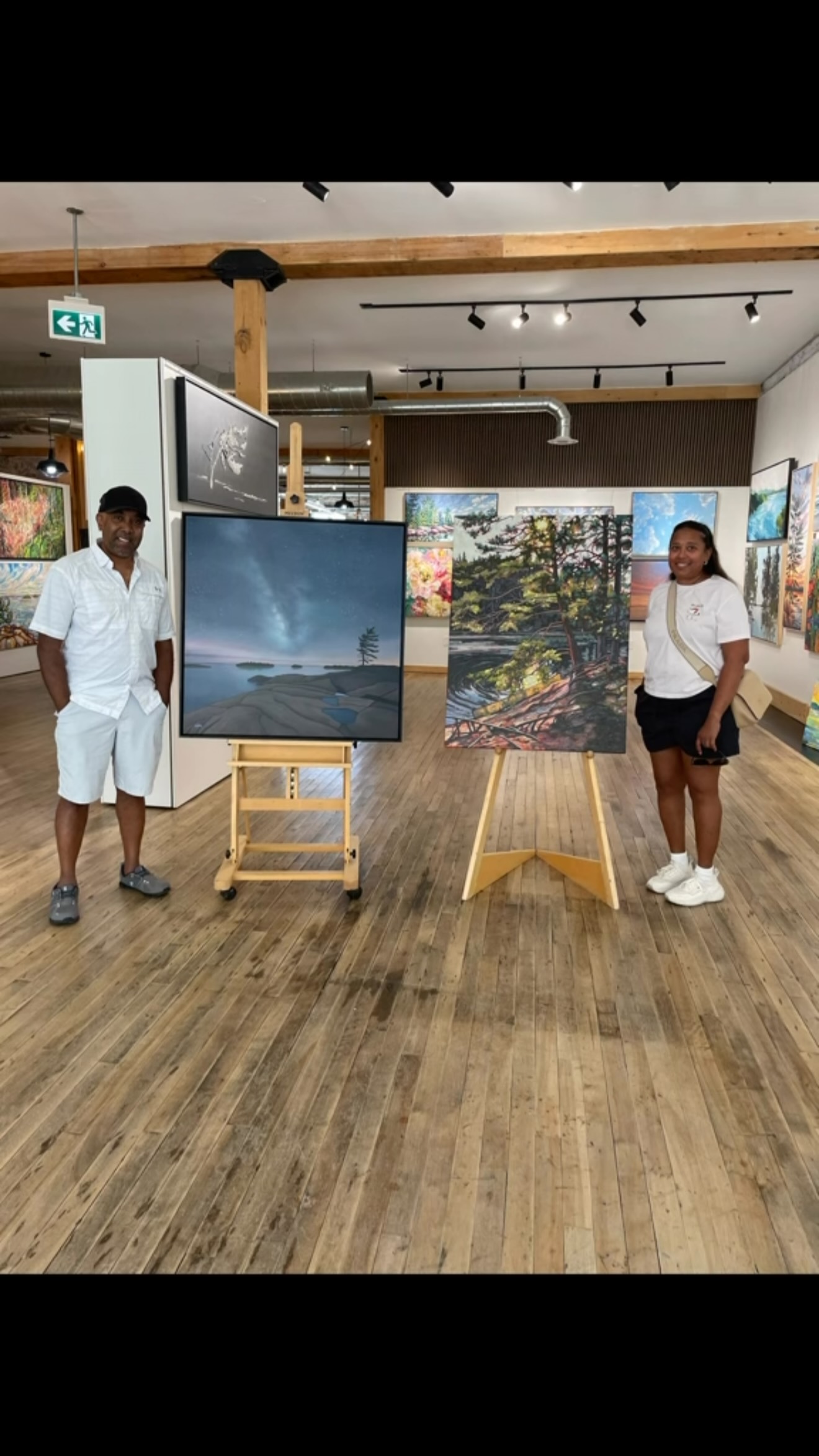 What a weekend! ♥️🎨👩🎨
Filled with so many of my favourite art people and a whole lot of painting!
🎨 I got to meet a couple of new collectors who purchased my work through @cloudgalleryca Gallery in Orillia.
🎨 Picked up a new shipping crate from @dayandnightwoodworking for a special commission that will soon be making its way to Taiwan 🇹🇼
🎨 Delivered another commission to a corporate client in Toronto, thanks to @black_door_gallery_ in New Zealand.
🎨 Taught a very special painting workshop at Cloud Gallery with such a great group. We painted clouds at Cloud! ☁️🎨 Most said they hadn’t painted much before, but their paintings turned out so beautifully 🙌
🎨 And to round it all off, we celebrated Cloud Gallery’s 5th anniversary with a party at Rancharoo. Such a fun afternoon catching up with artists, collectors, clients and friends of the gallery ♥️
My bucket is full 🙏
Today is definitely a day of rest, but I’m already excited to get back into the studio and finish up some new work for my galleries.
Feeling very grateful ♥️🎨👩🎨
