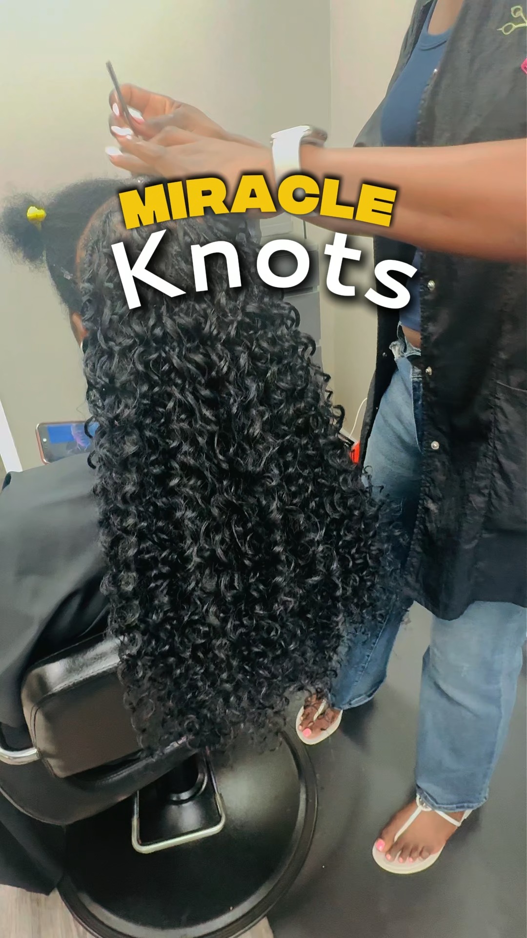 Miracle Knots bring together a clean, seamless finish with the kind of natural look that makes you do a double take. Lightweight, versatile, and effortlessly polished, this style is all about looking put together without looking overdone.
Watch the reveal and tell us honestly would you try Miracle Knots?
#MiracleKnots #SunuHair #HairTransformation #ProtectiveStyles #NaturalLookingHair #HairGoals #HairInspiration #FlawlessFinish #ProtectiveHairstyles #HairReel