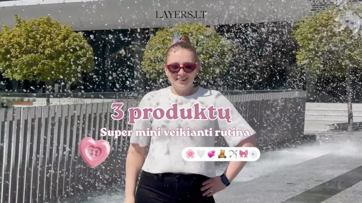 Kai neturiu laiko, bet noriu LABAI gerai! 🤭
Aš žinau, kad ypač karštą 🔥 dieną, Jūs norite kuo greičiau susitvarkyti veido reikalus ir maut laukan prie vandens (ar darban 😂)
Todėl šito dalyko vedama sudėjau 3 žingsnių vasarišką rutiną, kuri neapkraus, suuuuper gerai drėkins 💦, suteiks glow ✨ efektą, saugos odą ir svarbiausia - ją pasidaryti užtruksite max 2 minutes ⏰
‼️ Tokia rutina tinka sveikom odoms, jeigu turite aknę, rožinę ar dermatitą BŪTINAI pasitarkite su savo kosmetologe ‼️
1️⃣ Prausiklis: Modelo microbiome gel cleanser 🫧
2️⃣ Stebuklingas 3in1 purškalas: Thesera hydroglow cell ampoule 🪄
3️⃣ SPF: Modelo aqua soothing lotion ☀️ (šito vakare nebenaudojame 😉)
Visas priemones rasite Layers.lt 💻
#odospriežiūra #Veidopriežiūra #kosmetologe #prausiklis