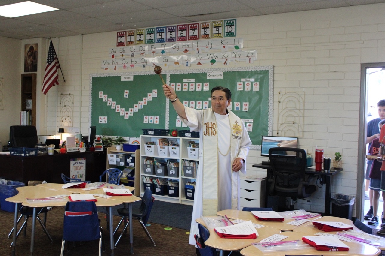 Our campus was filled with prayer this week as Father Vic blessed our teachers, staff and classrooms for the new school year, with our St. Michael's families walking alongside him room by room. There's something powerful about starting the year this way — asking for grace over the desks, the books, and the students and teachers who will fill these spaces. 🙏
We can't wait to welcome everyone back on Wednesday!
#smspoway #ourcru