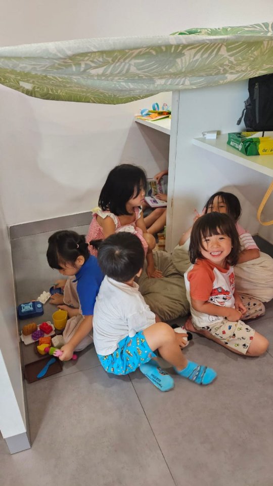 And this concludes our 🌞 FreshEnglish Summer Camp 2026 🌞
We conducted endless big ideas that it'd sound exhaustive if we list it all here! Here's a tiny snippet of what went behind the scenes with our little hands and feet.
If you missed us this summer, no worries. We have just rolled out:
🎄Santa's Holiday Workshop 2026
❄️ FreshEnglish Winter Camp 2027
Check out our website or simply DM us for details.
WE ARE BACK, SANTA BABY!!