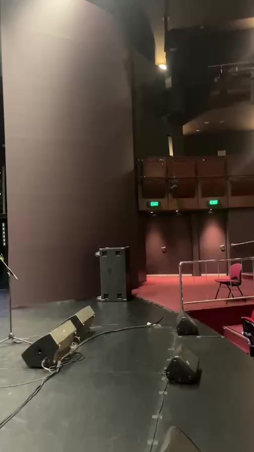 Sound check at the Wendouree Performing Arts Centre for the Ballarat blues festival. If you’re in the Ballarat area come on down. The show starts at 3:30pm Doors open at 2:30pm.
There is an amazing array of musicians on this stage for this main event concert. Head to my Linktree for links tickets otherwise turn up I’m sure they’ll take care of you. 🙌🏼🤩