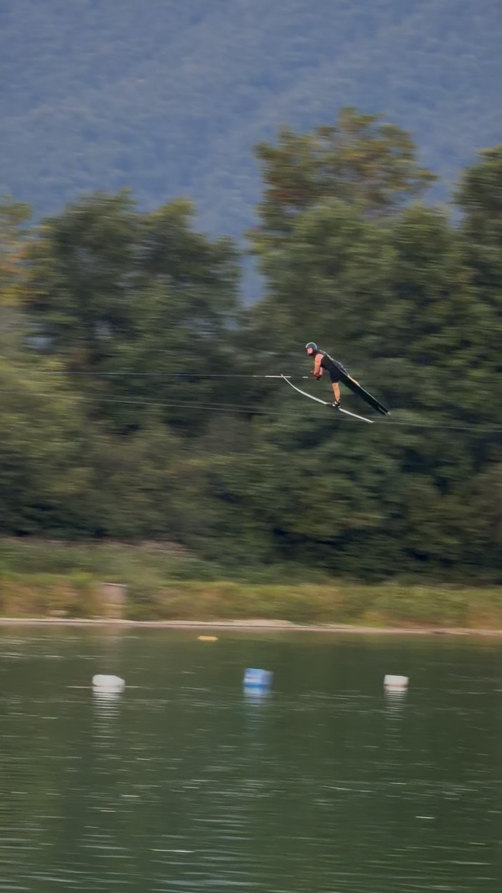 You wanna see a cableski jump over 60m?
WATCH THIS 🚀
#cableski #jump #wakeparkkiefersfelden #waterski #extremesport