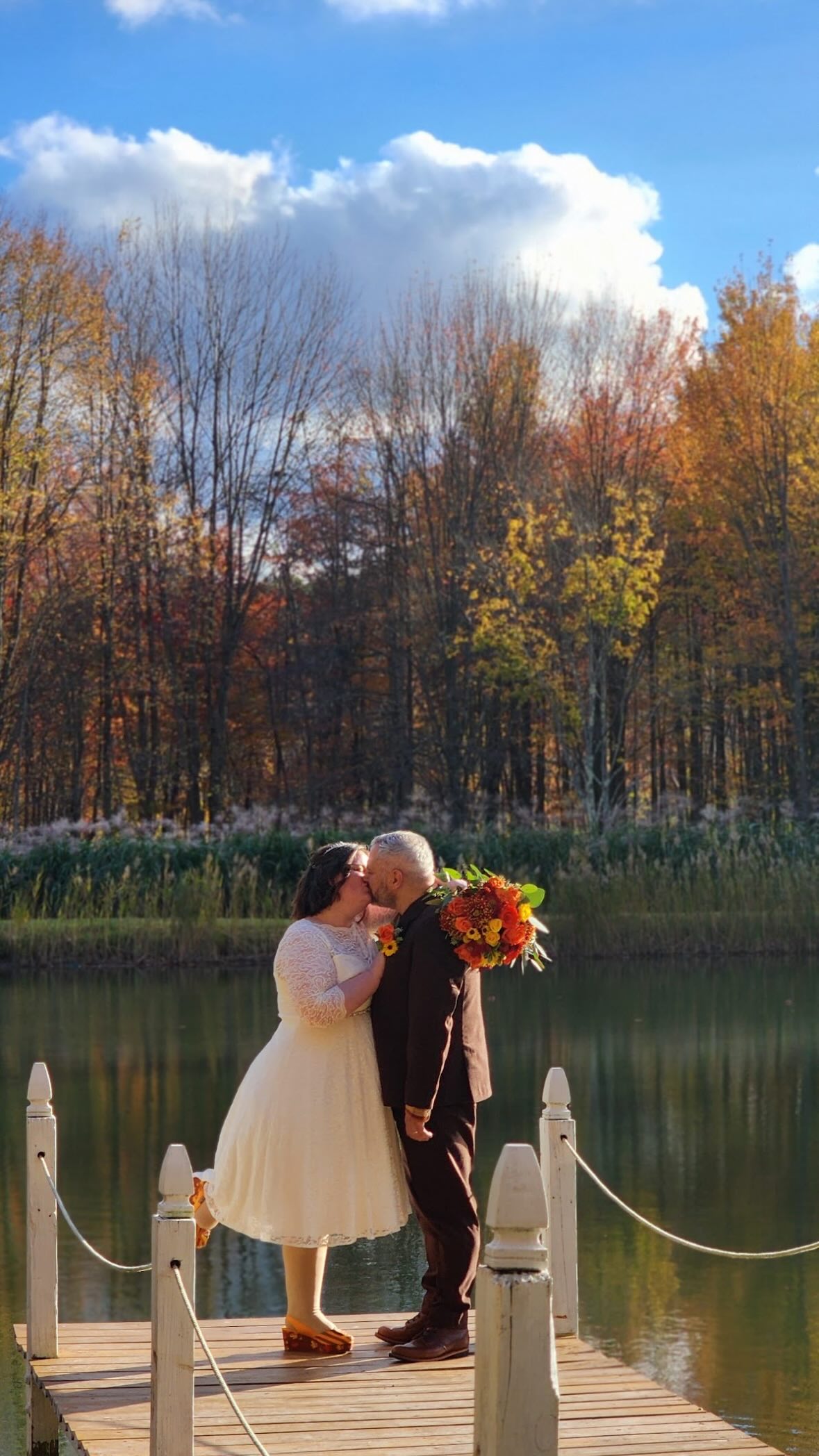 Who’s telling everyone they have to wait until next year?
Ohio is just getting to the good part. Golden trees, chilly mornings, cozy layers, and sunsets that do half the work for your photos.
If you’ve been dreaming about a fall wedding or elopement, this is your reminder that this season is still on the table 🤎🍂💍
#ohioweddingplanner #ohioelopement #fallweddings #autumnwedding #fall2026