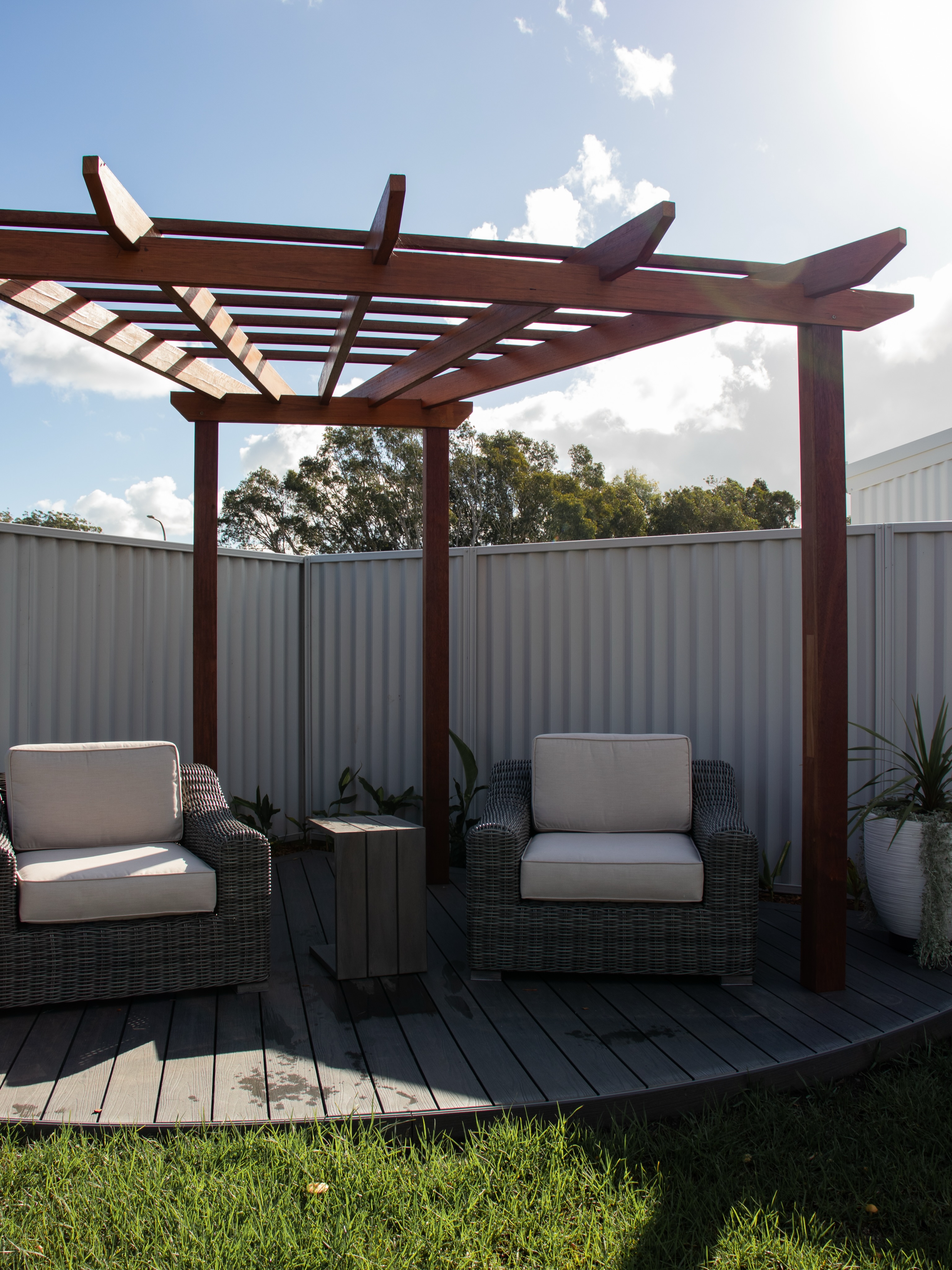 Have you got a project in mind that you want ready for summer? 🌞
Now is the time to start planning. Whether you’re dreaming of a new poolside landscape, outdoor entertaining area, retaining walls, paving, decking or a complete backyard transformation, getting started early means you can have the space ready to enjoy when the warmer months arrive.
Good landscapes take planning, so let’s make your summer backyard one to look forward to. 🌿
📩 Get in touch to discuss your next project.
#macleayvalleylandscapes #summerlandscaping #outdoorliving