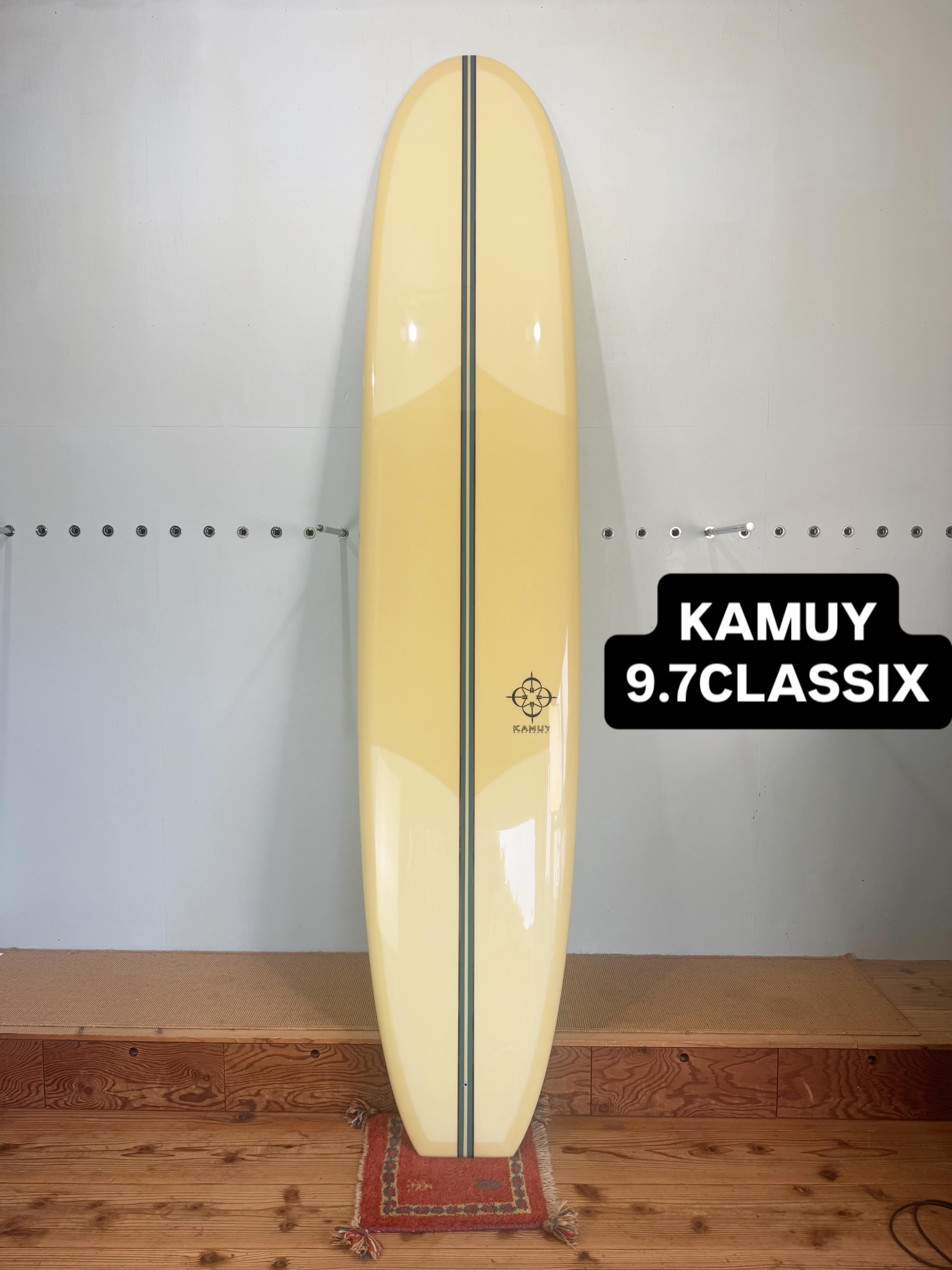 CLASSIC
L9.7 W 23 3/4 TH 3 1/8
RAIL 50/50
BOTTOM DEEP NOSE CON&FLAT
10.2 B USBLANKS
W DARK WOOD 2STRINGER
#kamuysurfboards
#kamuylb
#kamuylbclassic