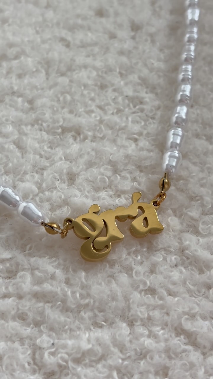 The prettiest little reminder of love 🤍✨
Our new Grá necklace is here