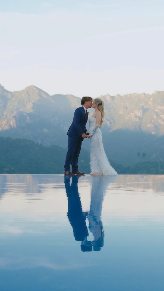 A love story framed by one of the most iconic settings on the Amalfi Coast ✨
C & I’s celebration unfolded amidst timeless elegance and the breathtaking beauty of the Mediterranean. From intimate moments shared together to golden portraits by the iconic infinity pool, every frame captures the beauty of their journey.
Being there to capture their story was a true privilege. I’m deeply grateful and honoured to have filmed such a beautiful celebration in a place as extraordinary as Belmond Hotel Caruso.
-----------------
Planner: @the_amalfi_experience
Photographer: @joytakesaweddingpicture
Videographer: @gioderosavideographer
Venue: @belmondhotelcaruso
Florist: @malafrontefiori
Stationary: @carissimo_letterpress
See more works⬇️
https://www.gioderosavideographer.com/
.
.
#weddingfilm #wedding #weddingvideo2026 #wedding2027 #amalficoastwedding2026