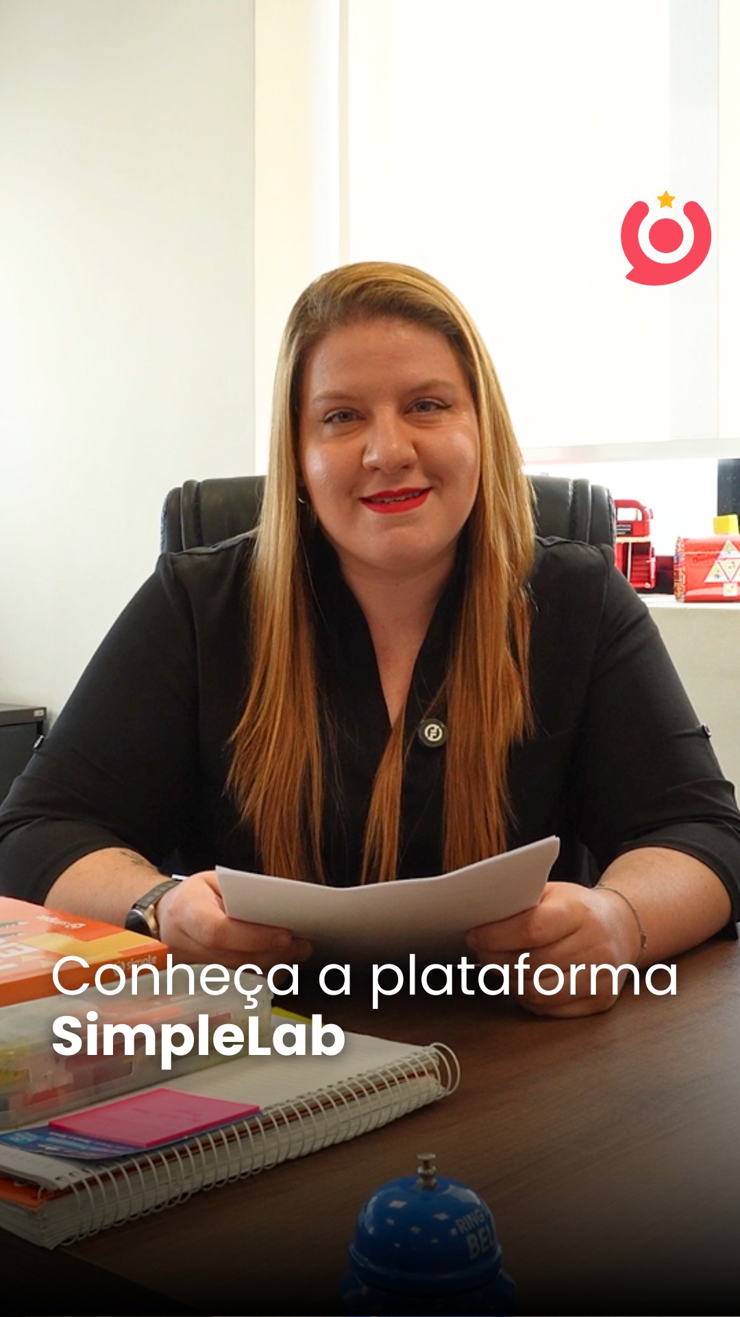 O SimpleLab é o ambiente virtual da Simple Education onde os alunos das escolas parceiras têm acesso a diversos recursos pedagógicos para o aprendizado de inglês. A nossa Gerente de Educação Digital, Georgia Nogueira, veio explicar como o SimpleLab funciona. #SimpleEducation #SimpleLab #VersoEducação #ProgramaBilíngueAltaPerformance