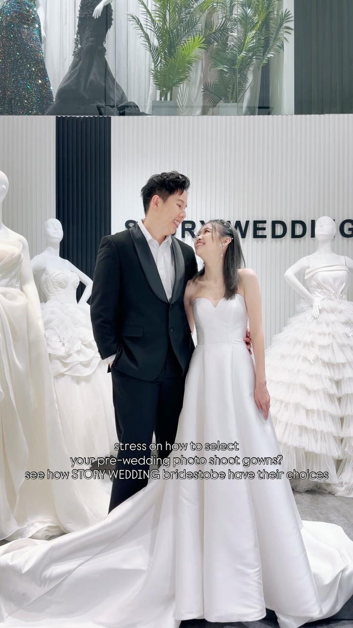 stress on how to select
your pre-wedding photo shoot gowns?
see how STORY WEDDING bridestobe have their choices
@storywedding.sg @storywedding.photography @weddinggownsingapore