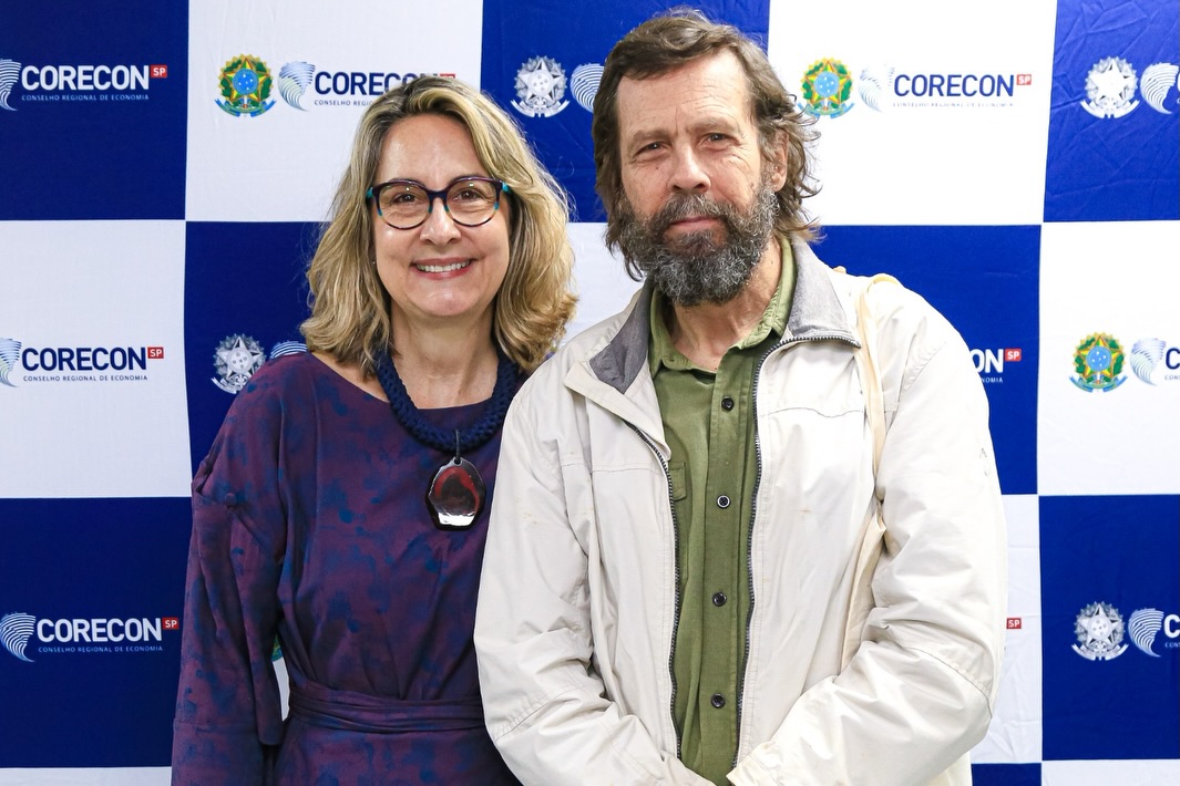 Comemoração dos 75 anos da regulamentação da profissão de Economista na @assembleiasp com meu amor @jeanmenezesdeaguiar