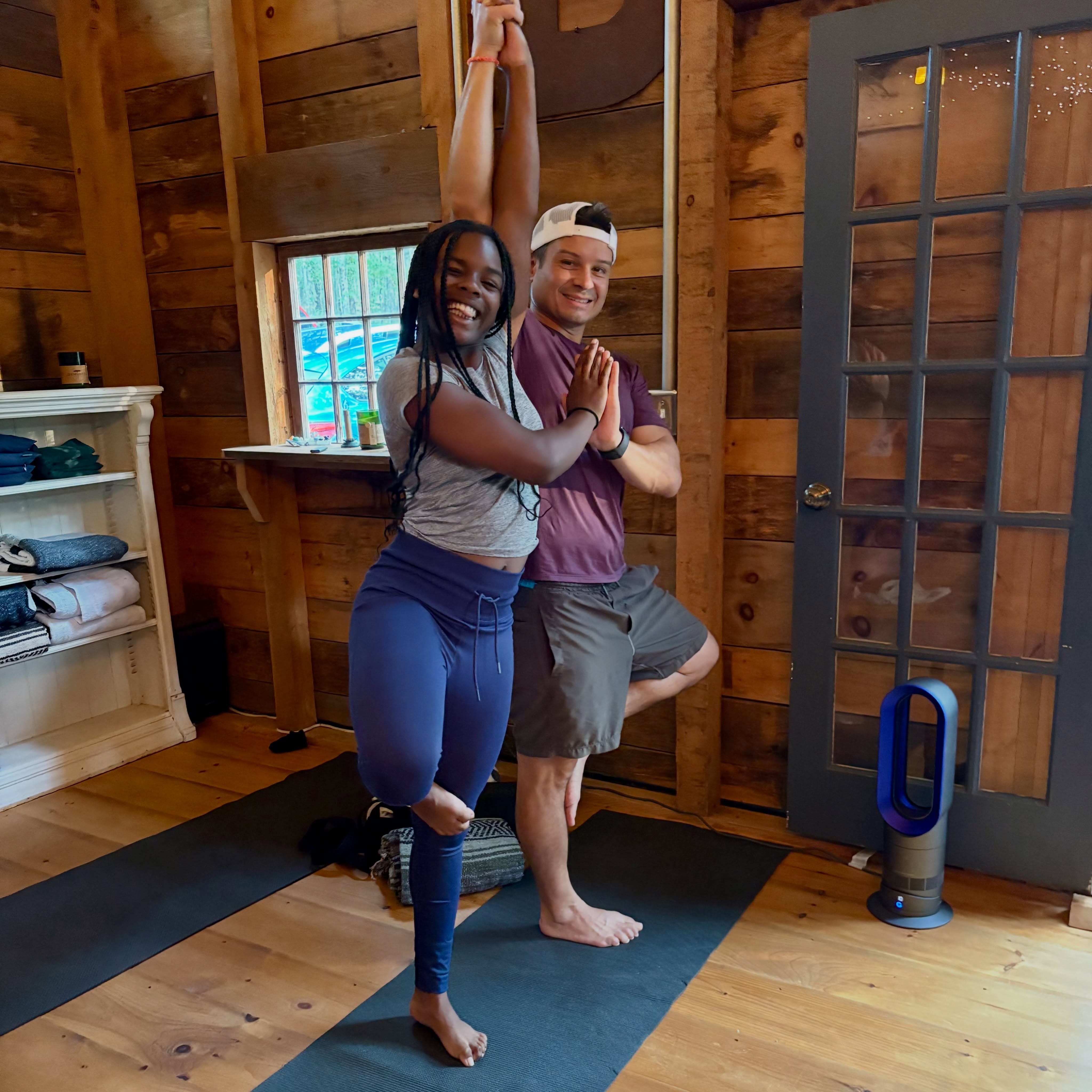 We’ve had so much fun this summer at Lulu’s Barn!
This Wednesday is Mali’s last evening class before she moves Vinyasa Yoga to Saturdays at 9 AM.
Linda’s Hatha Yoga continues Monday evenings at 5:30 PM.
Come join us at the barn! 🤍