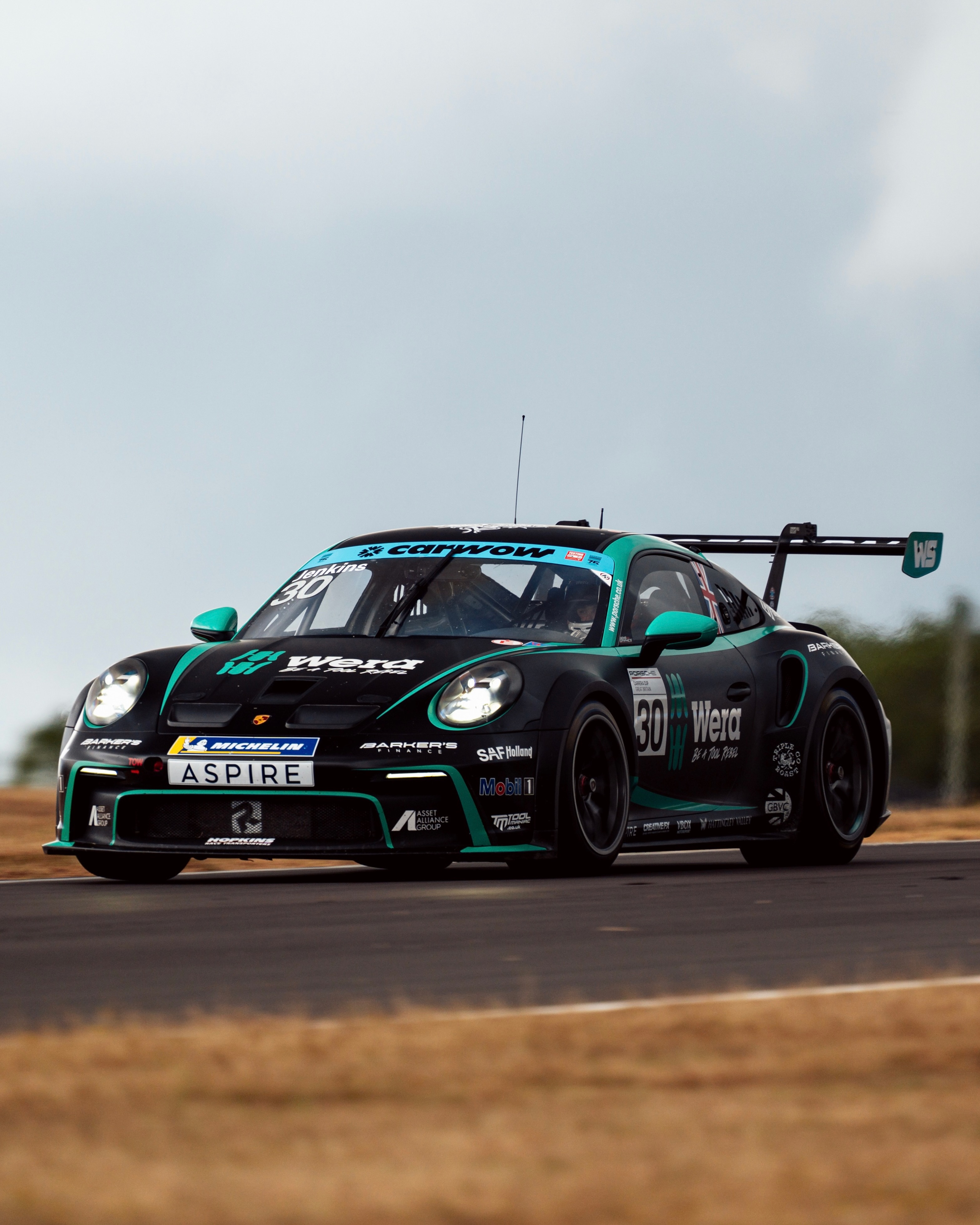 Gave it everything for pole in Q1, but just got pipped in a last lap shootout after the red flag. Still, P2 is a great place to start for race one tomorrow.
The pace is great in the car though, so I’m ready to fight for pole again in Q2 later! 👊
Q2 ▶️ 17:20
⏱ tsl-timing.com
#willjenkinsracing #carreracupgb #motorsport #btcc @porscheraces_gb @carwow @allianceraceuk @weratoolsuk @weramotorsport @teamparkerracing @hopkinsracetransporters @asset_alliancegroup @reefertrailercentre @safholland_uk @thegreengroupuk @wstransportation @toolmaniacuk #weraallianceacademy