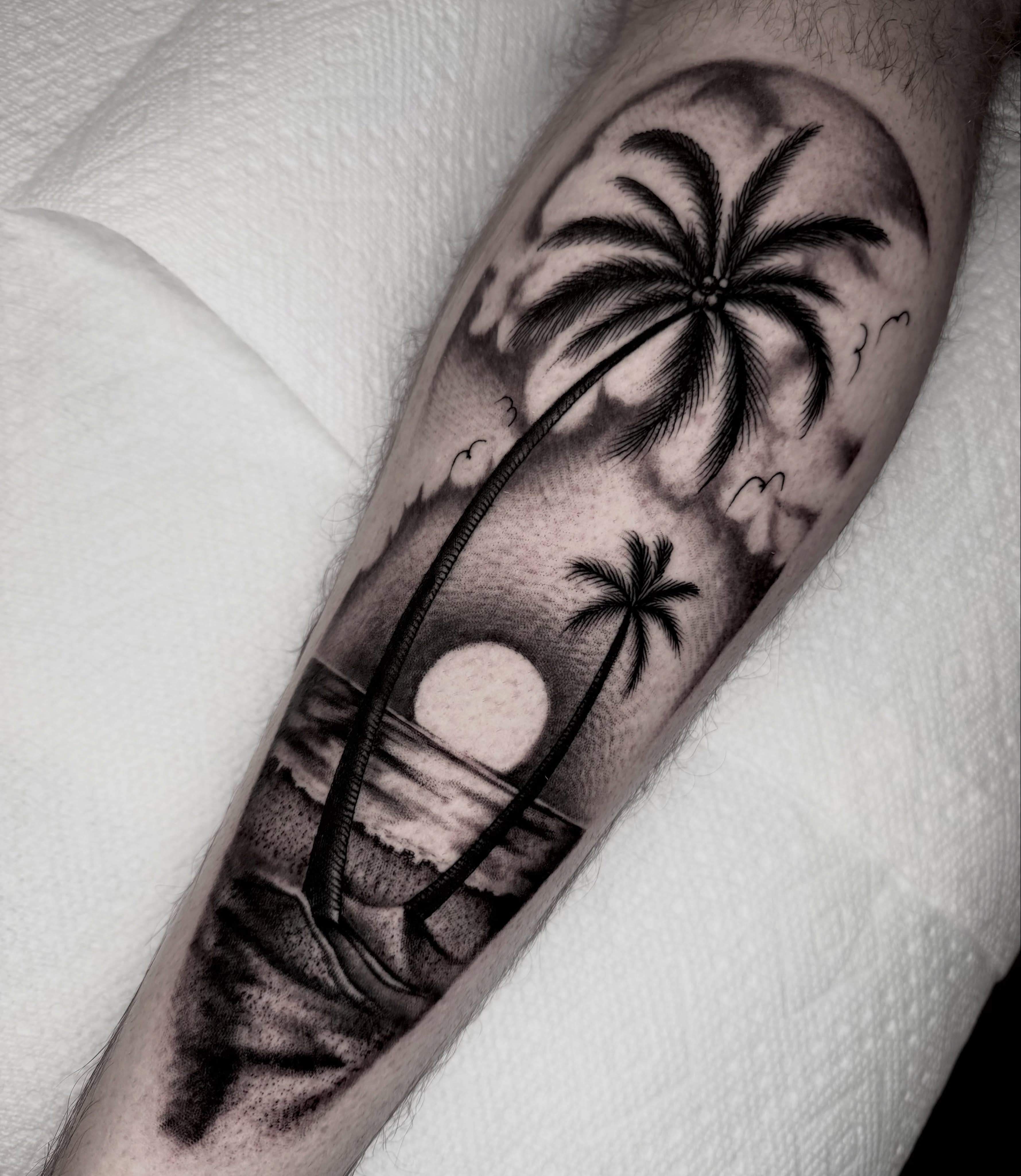 Booking Denver, CO and Asheville, NC. Any style. Any size. Book an appointment via the link in my bio. Thanks. #asheville #ashevilletattoo #ashevilletattooartist #nctattoo #carolinatattooer @travelertattoo_asheville
