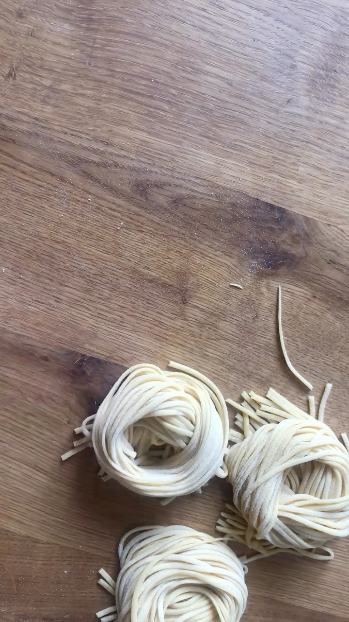 It looks like the kind of thing only a chef (or Italian nonna) would own. And it looks somehow very sophisticated and complicated. But it’s really just strings on a wooden frame, and probably one of my favorite pasta tools.
Sheet the dough, roll it across the strings with a rolling pin, and it cuts itself into perfectly square, chunky strands as it goes through. That’s it. That’s the whole skill required.
This is the kind of pasta project that looks way harder in photos than it feels in your hands. And it’s genuinely fun to do. Would you try making spaghetti alla chitarra?
#chitarra #spaghettiallachitarra #pastachitarra #pastatools